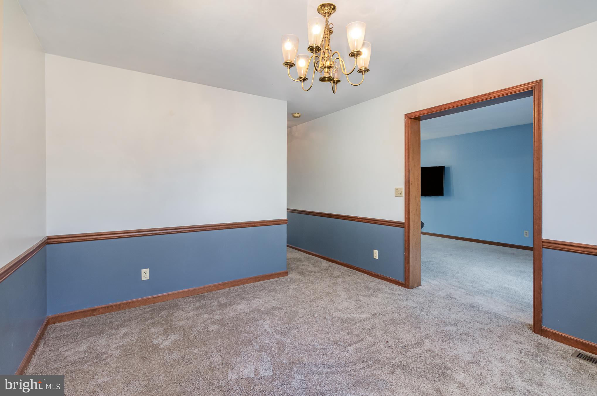 LAUREL HILLS NORTH - Residential