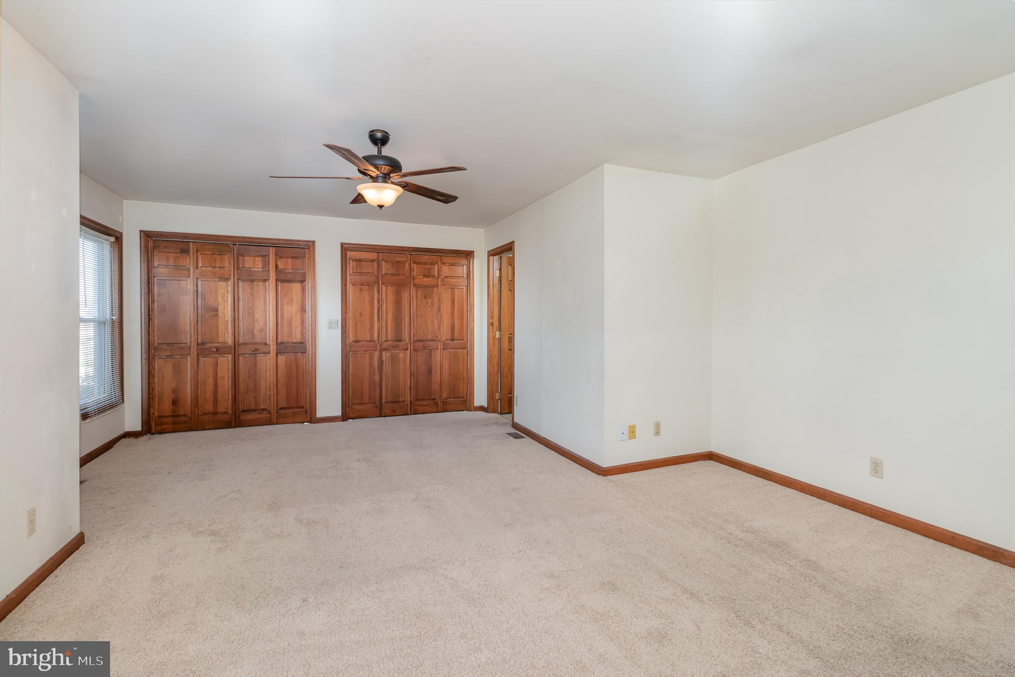 LAUREL HILLS NORTH - Residential