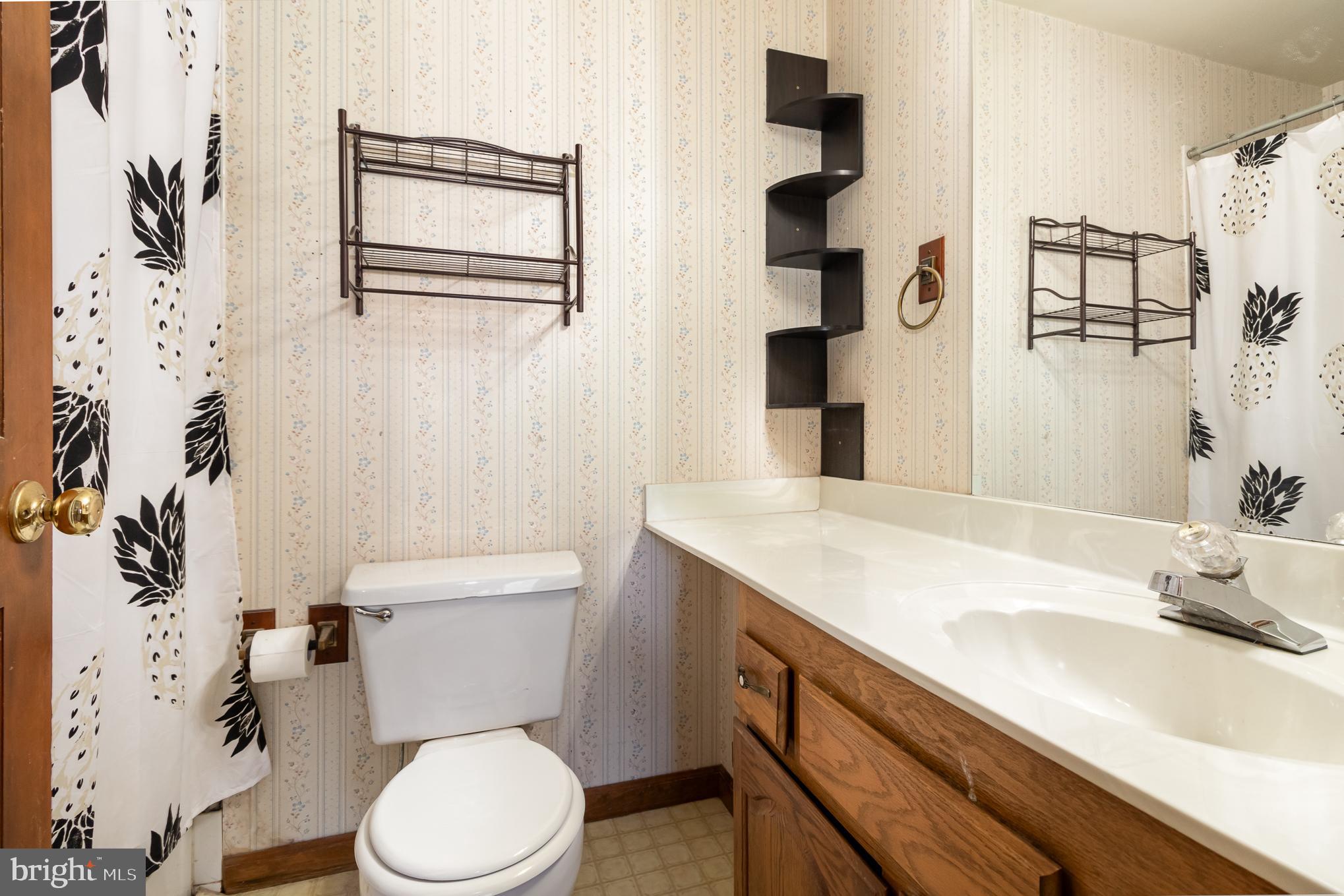 LAUREL HILLS NORTH - Residential