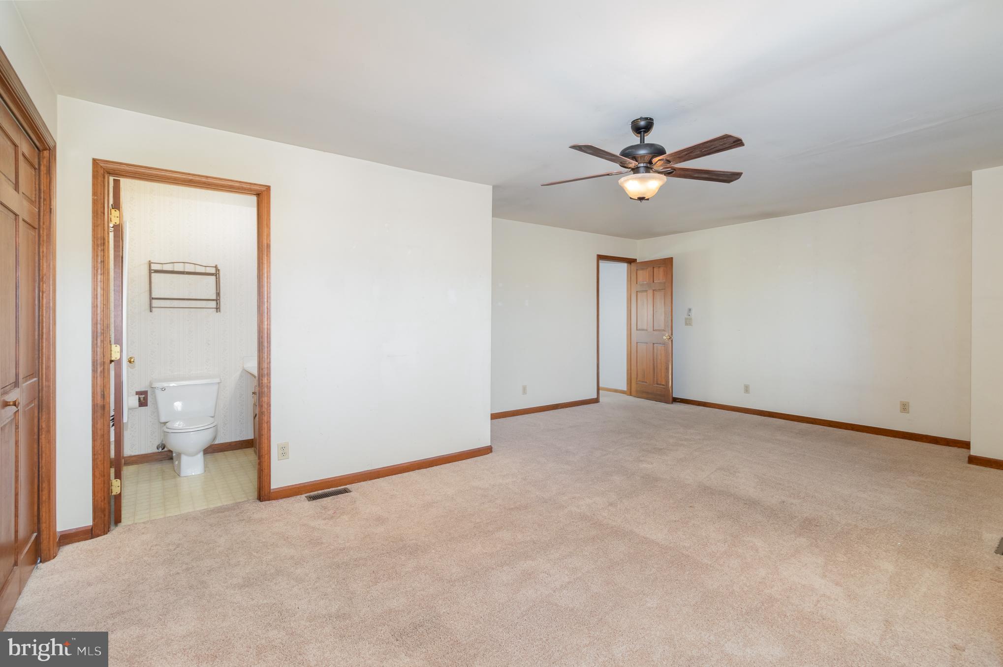 LAUREL HILLS NORTH - Residential