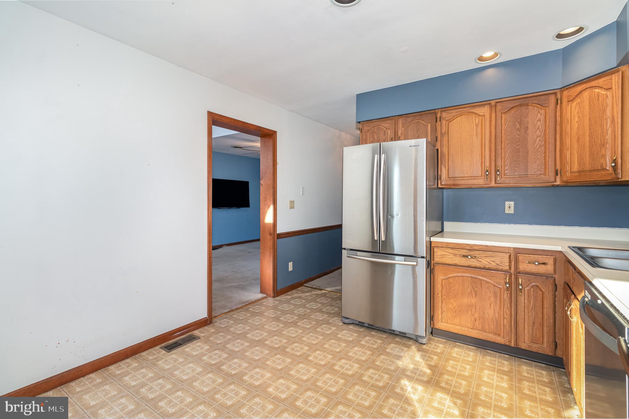 LAUREL HILLS NORTH - Residential