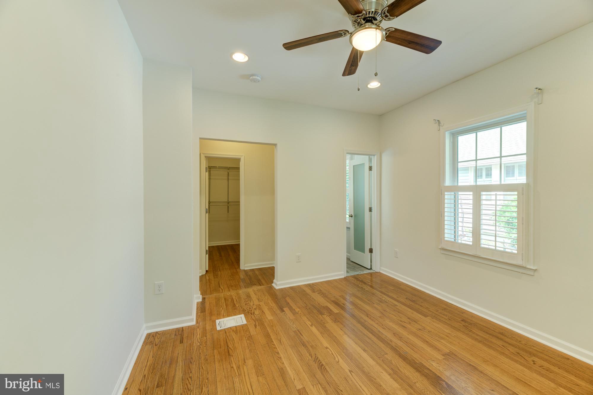 AURORA HILLS - Residential