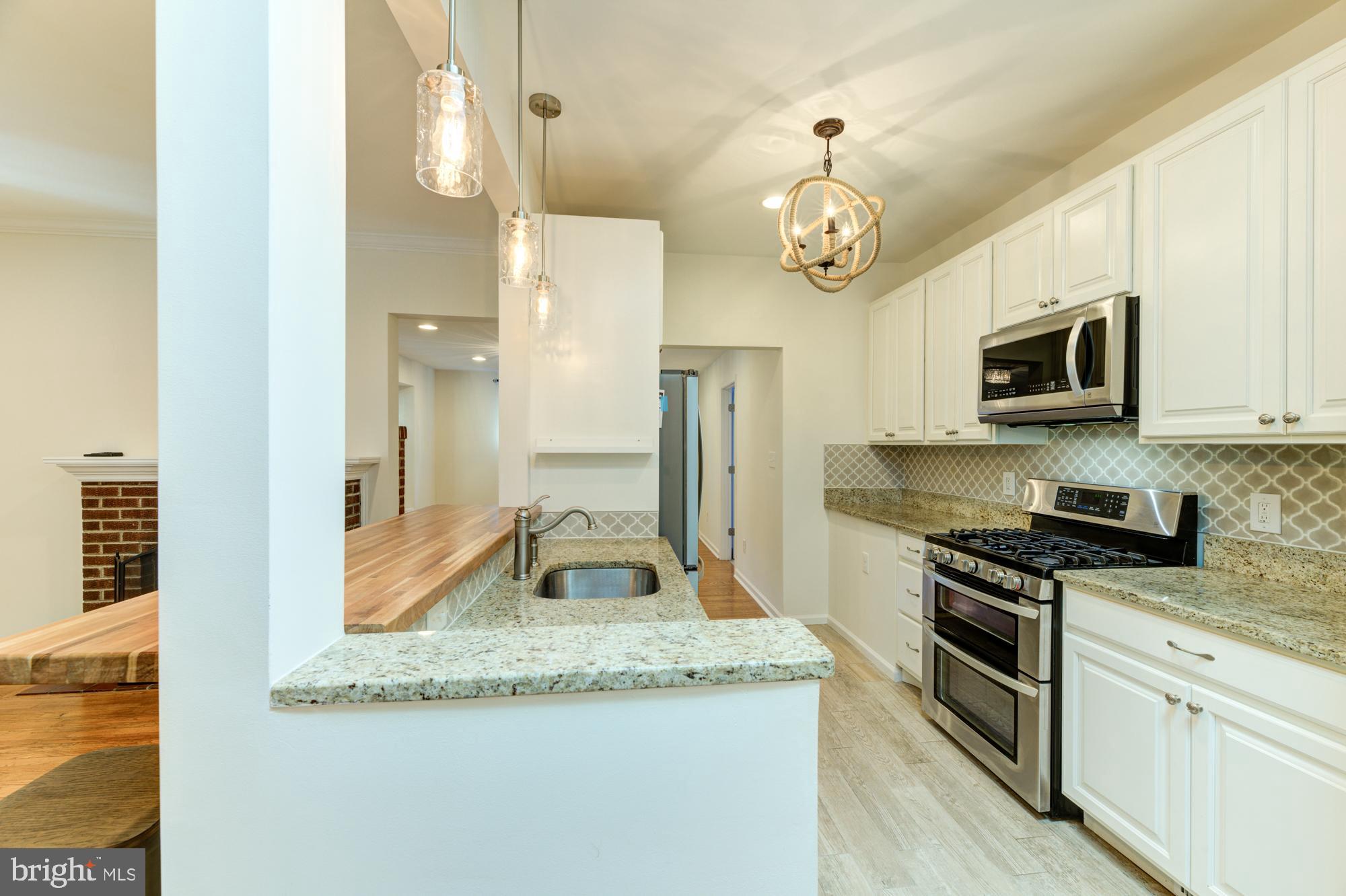 AURORA HILLS - Residential