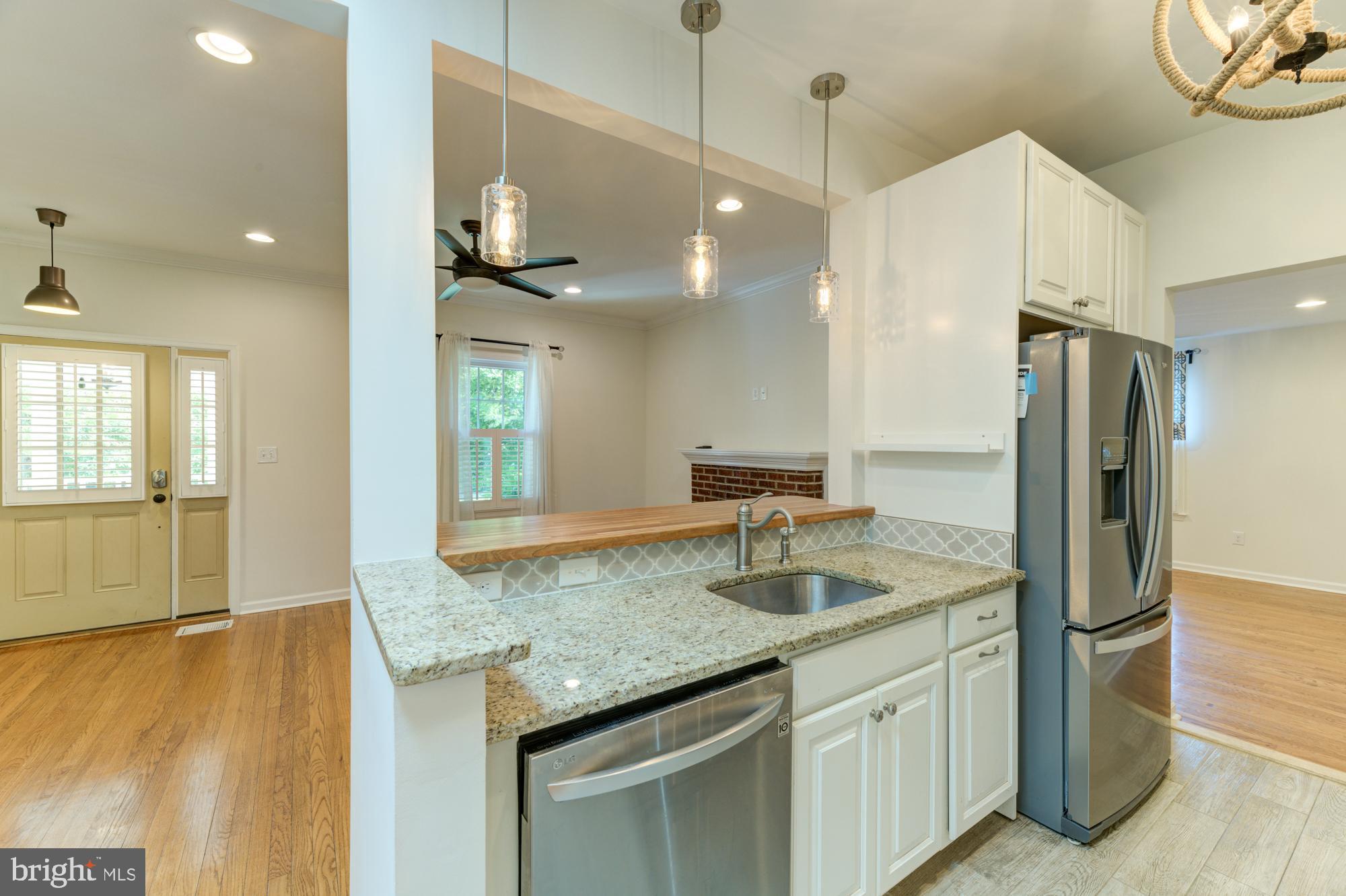 AURORA HILLS - Residential