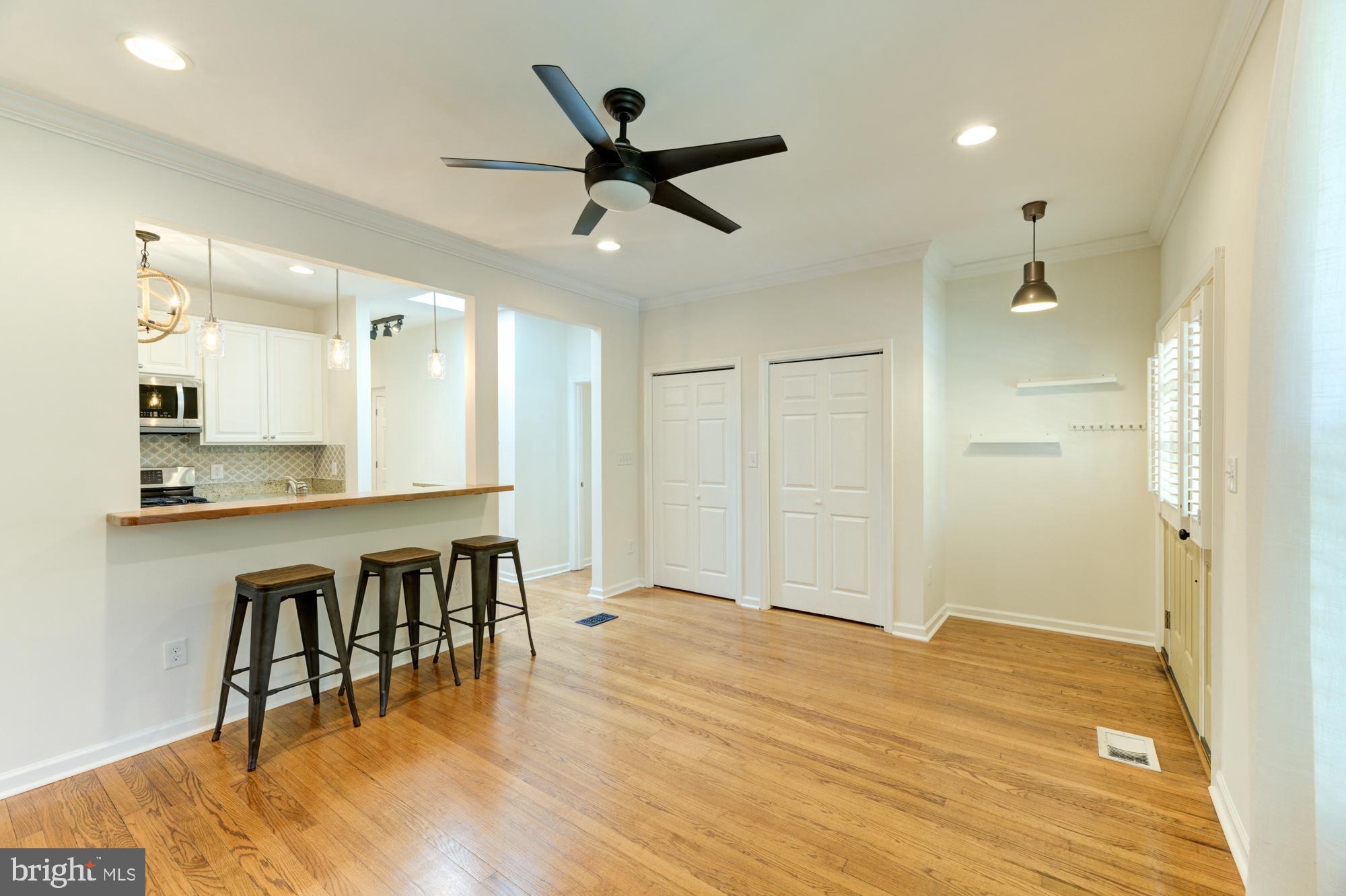 AURORA HILLS - Residential