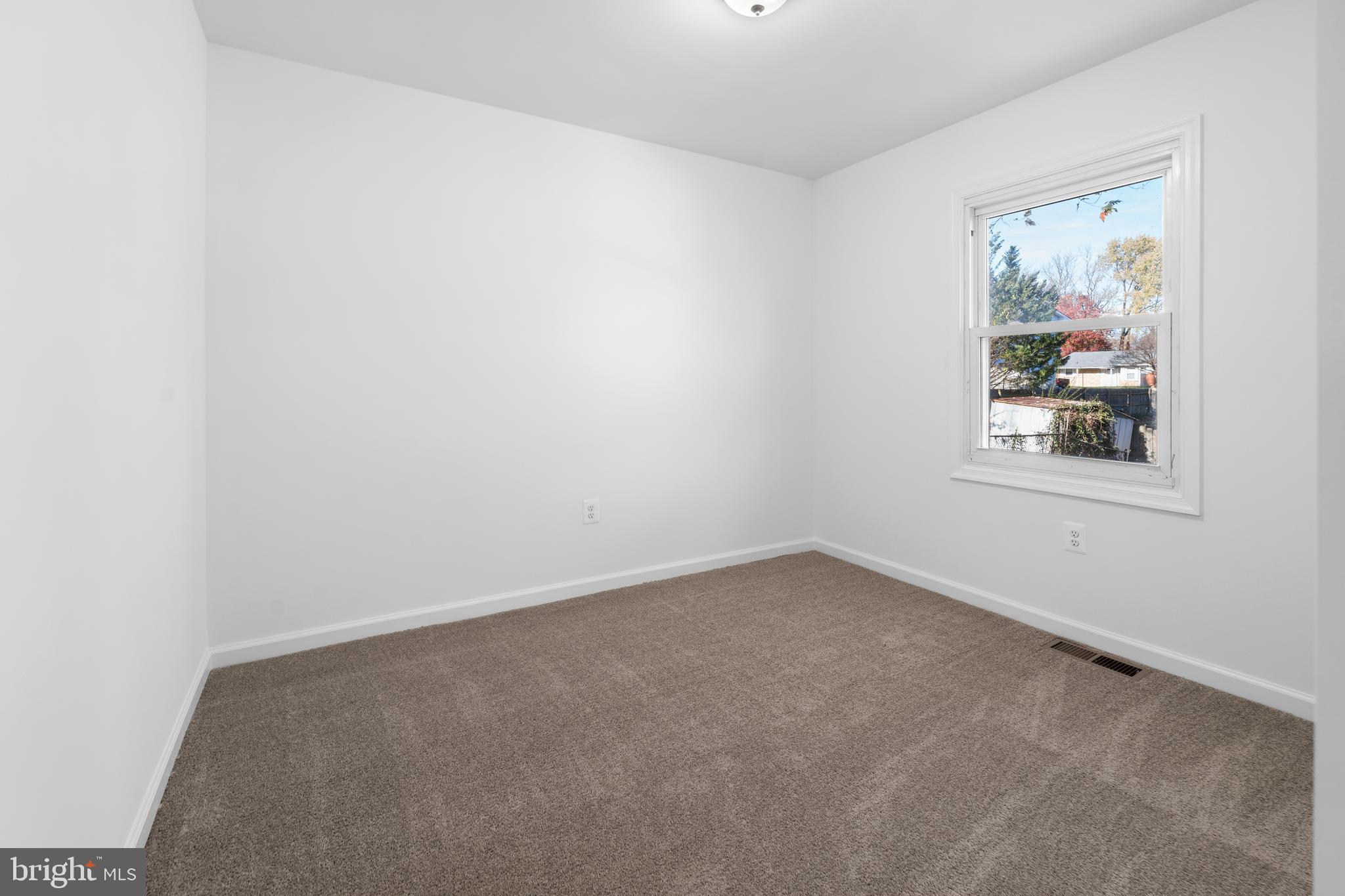 MAPLE RIDGE - Residential