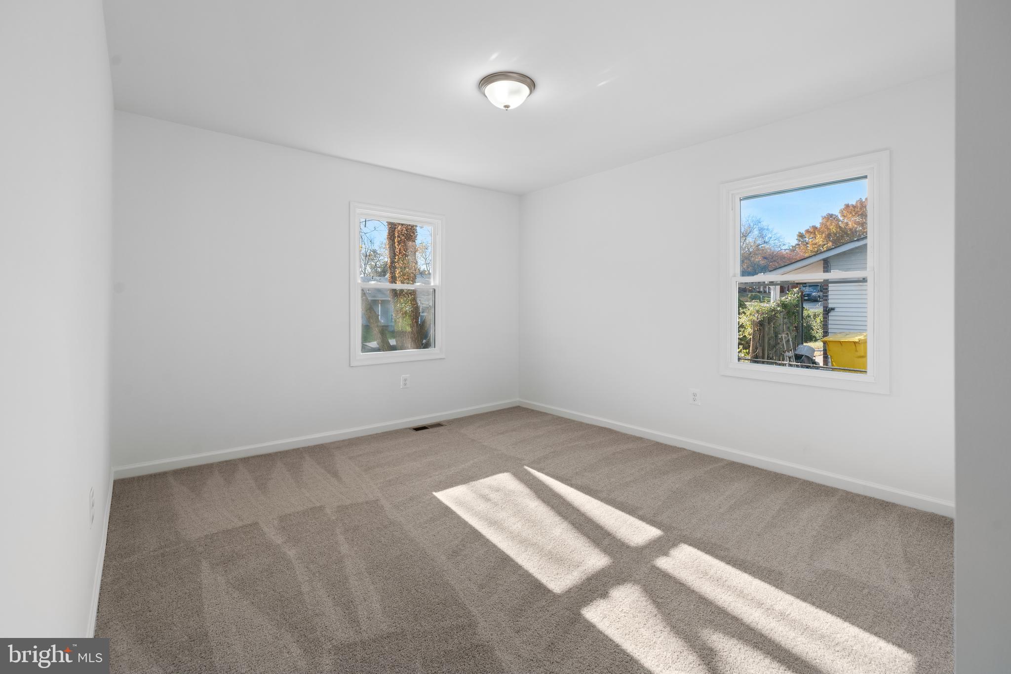 MAPLE RIDGE - Residential