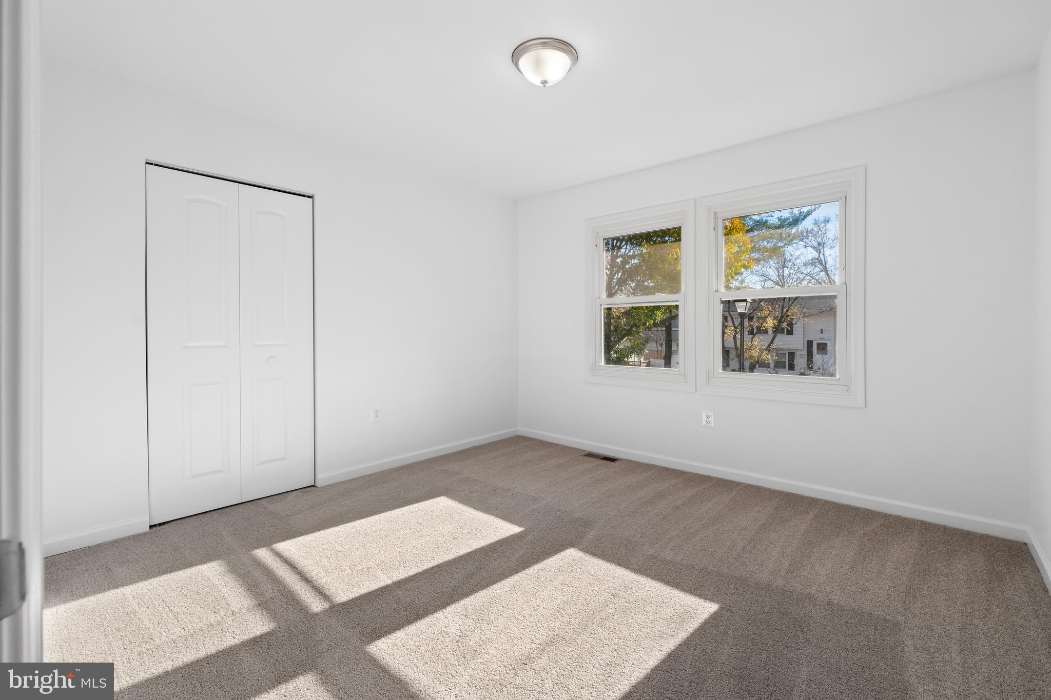 MAPLE RIDGE - Residential