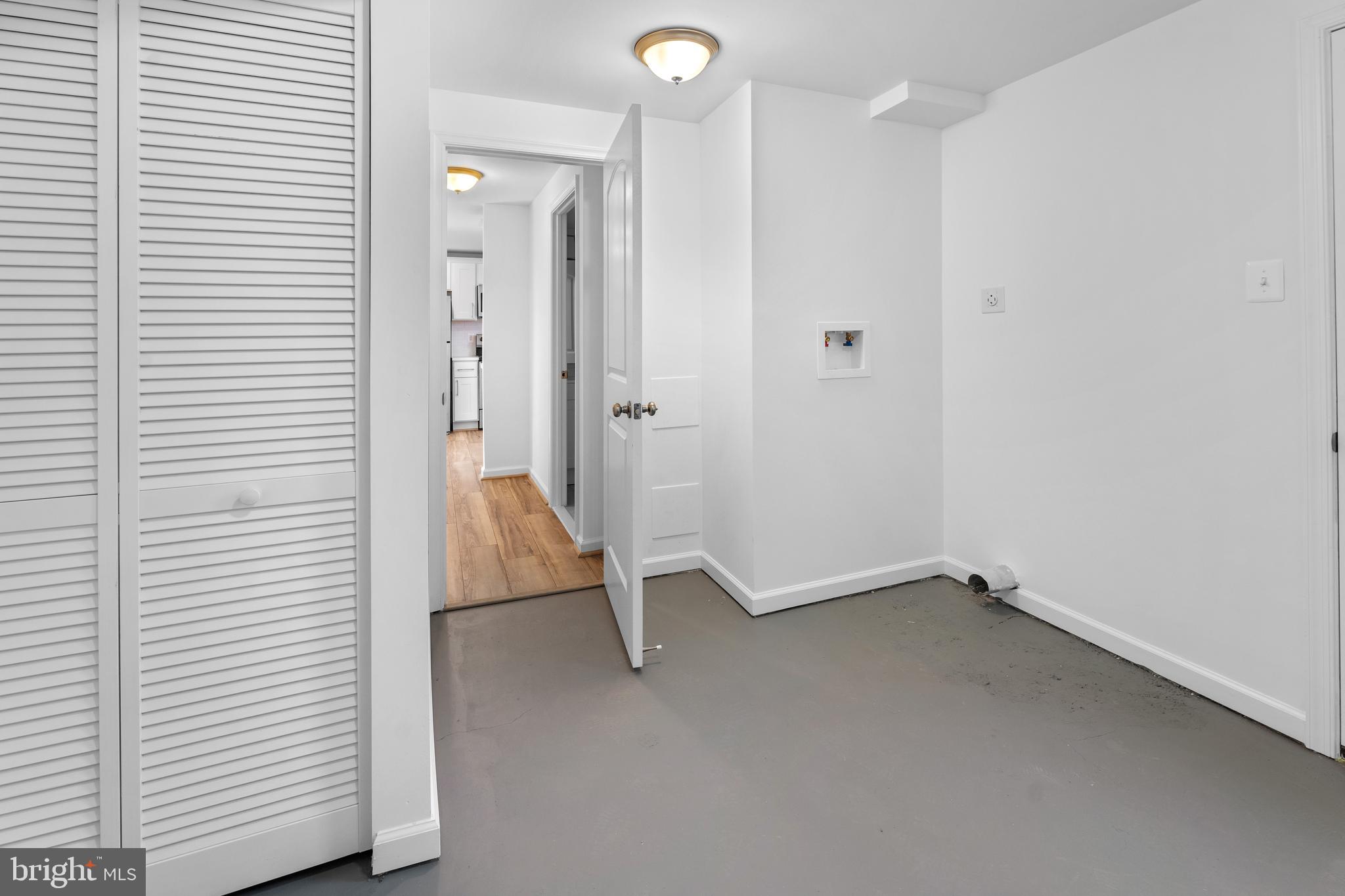 MAPLE RIDGE - Residential