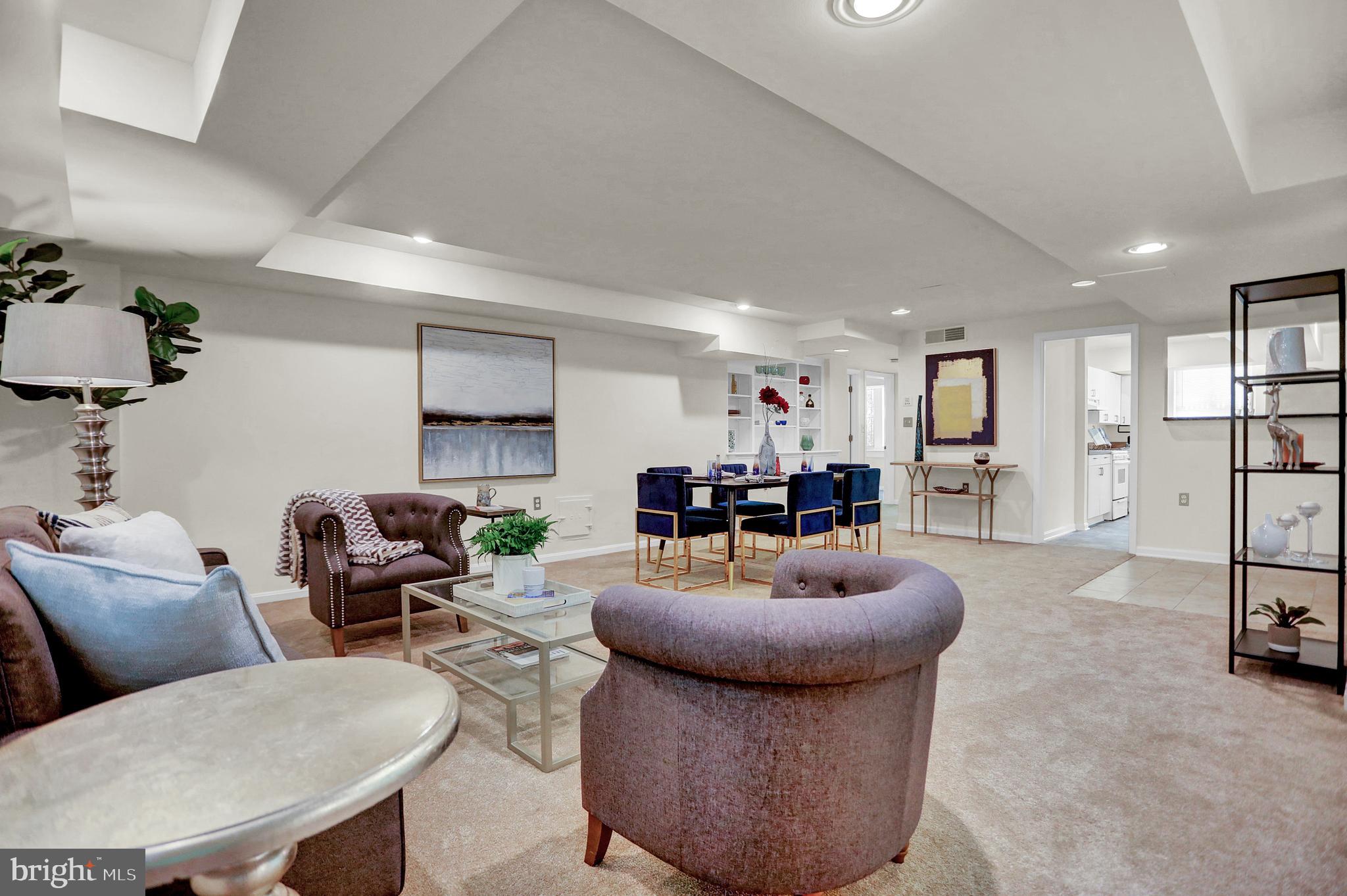 HOPKINS - Residential Lease