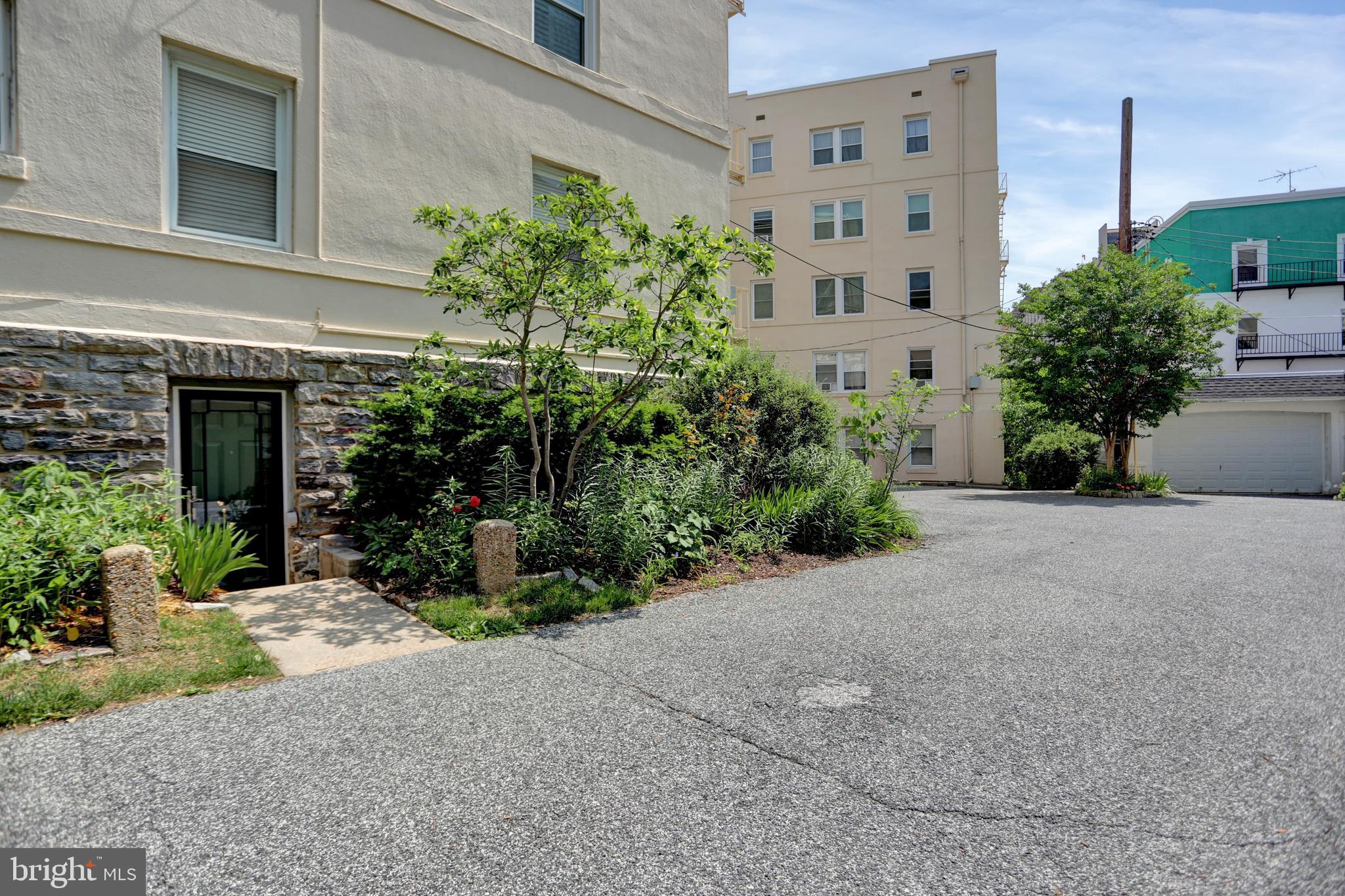 HOPKINS - Residential Lease