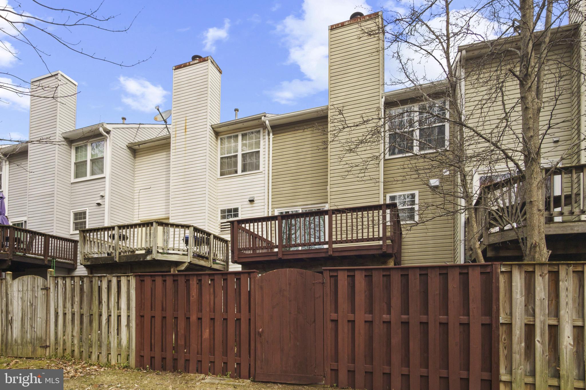 GREEN RIDGE COZZOS - Residential