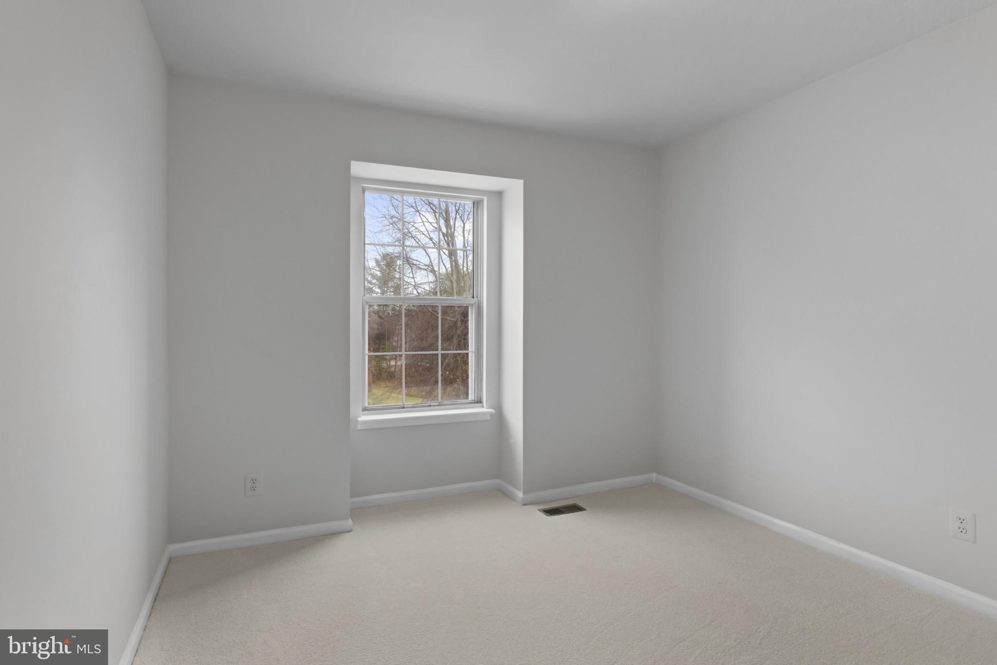 GREEN RIDGE COZZOS - Residential