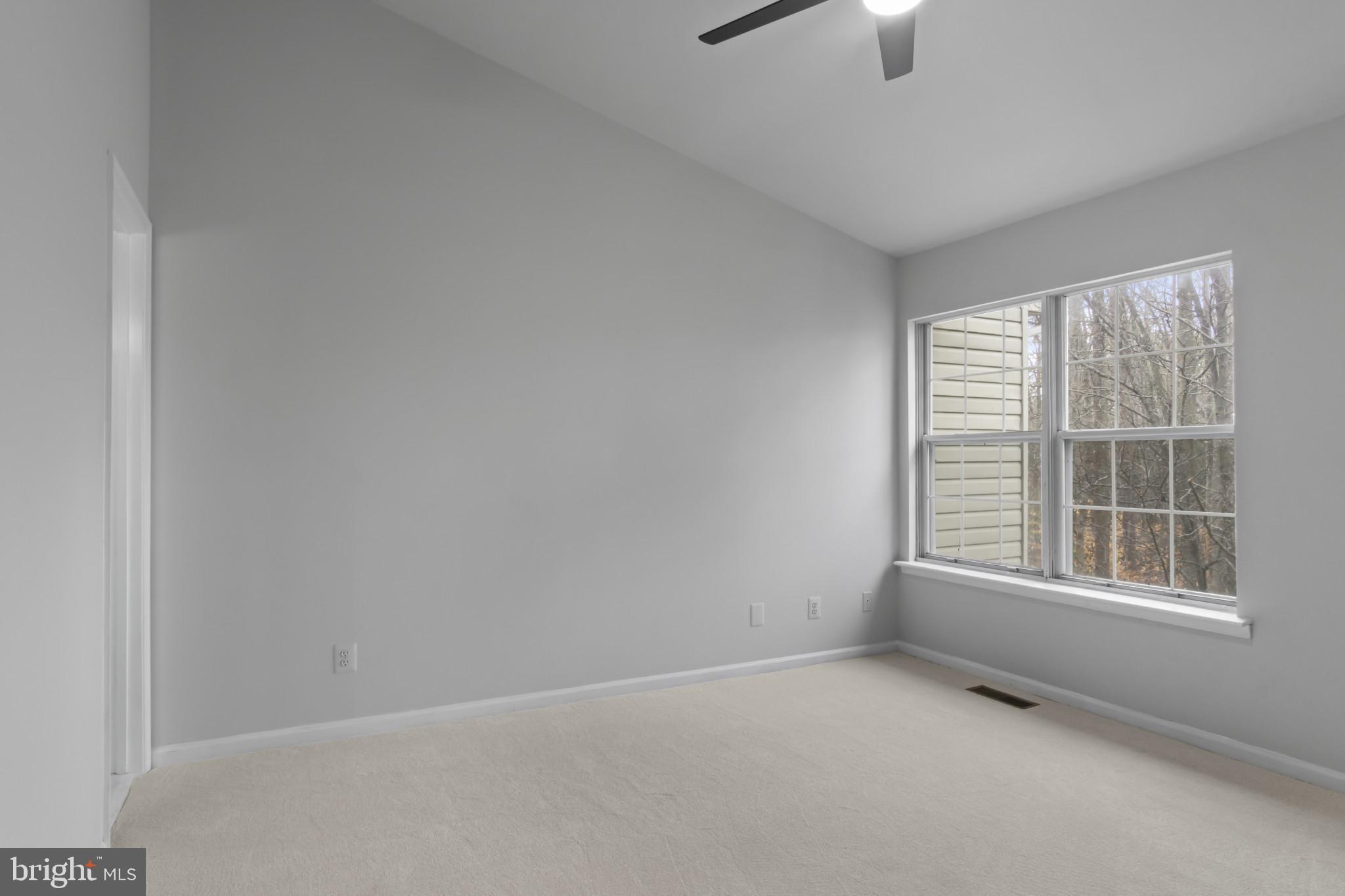 GREEN RIDGE COZZOS - Residential