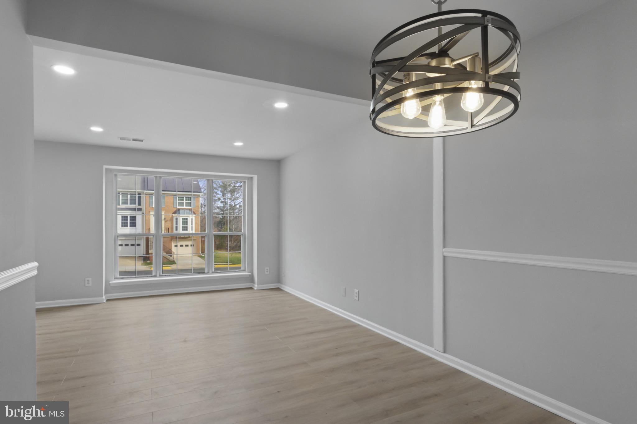 GREEN RIDGE COZZOS - Residential