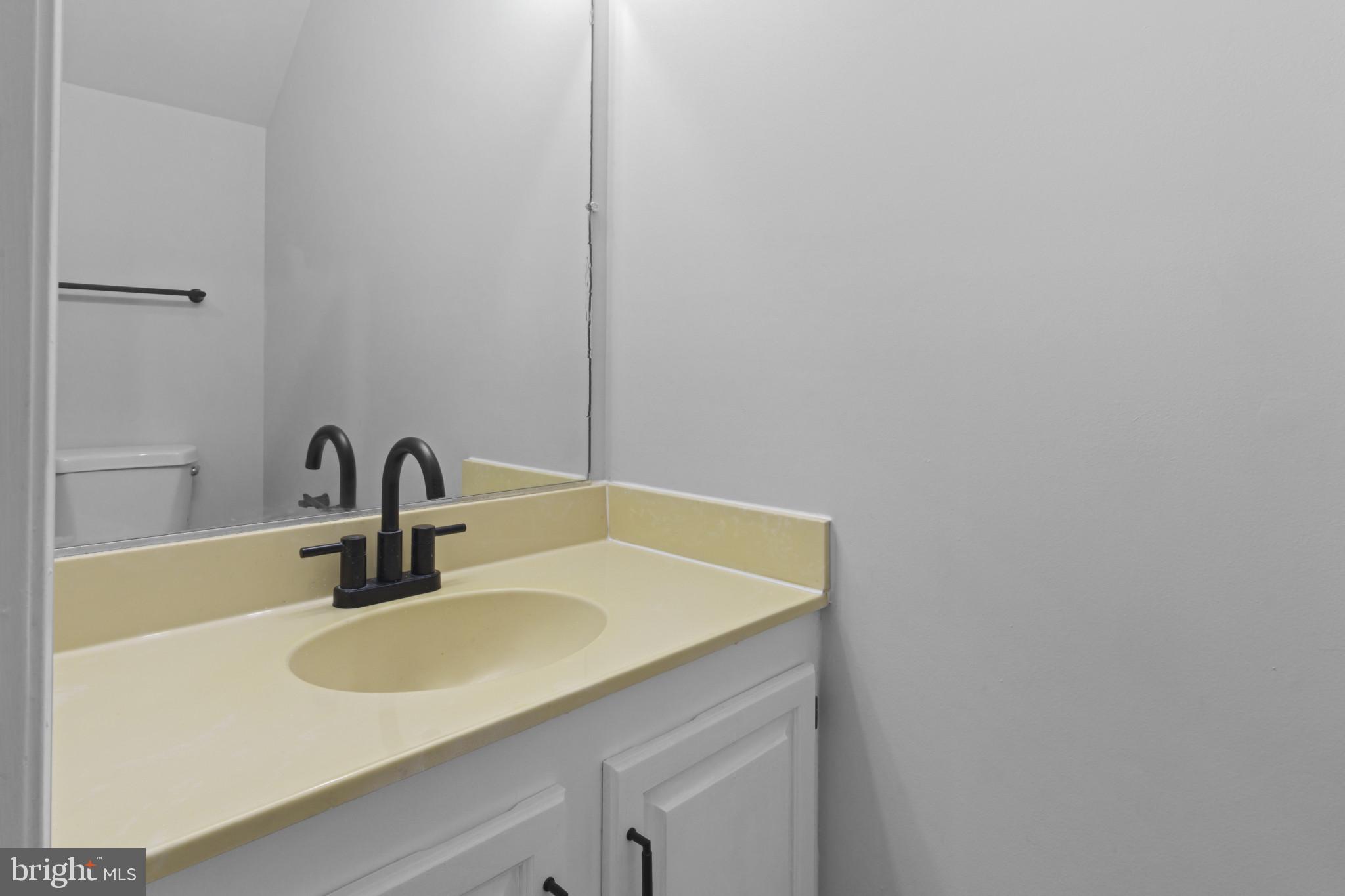 GREEN RIDGE COZZOS - Residential