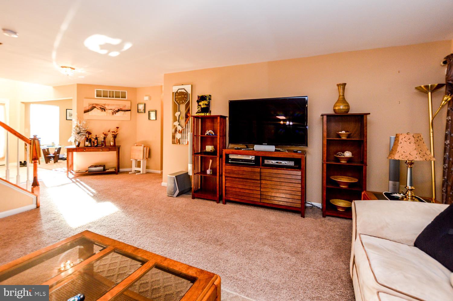 BOUYERS LANDING - Residential