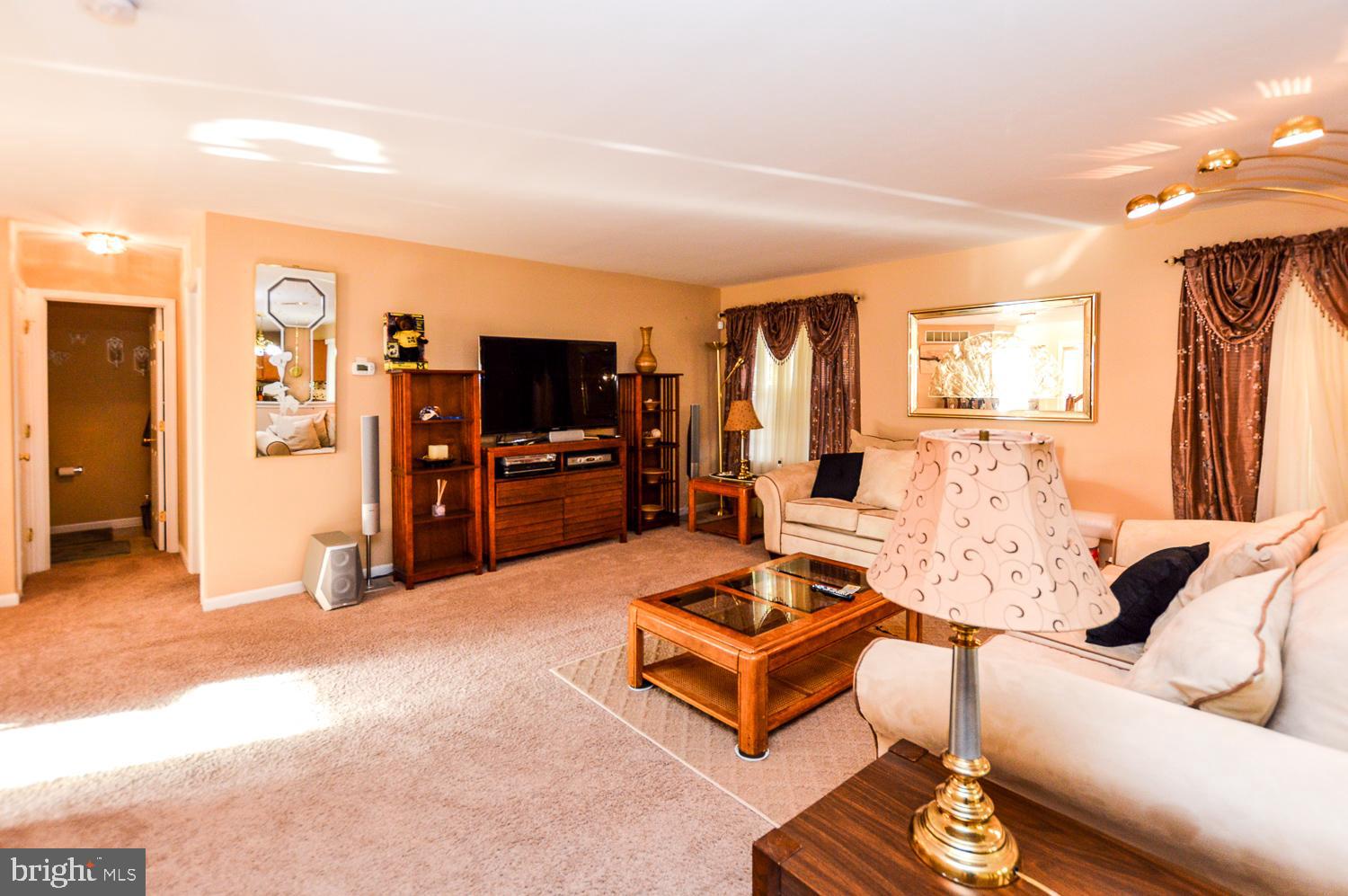 BOUYERS LANDING - Residential