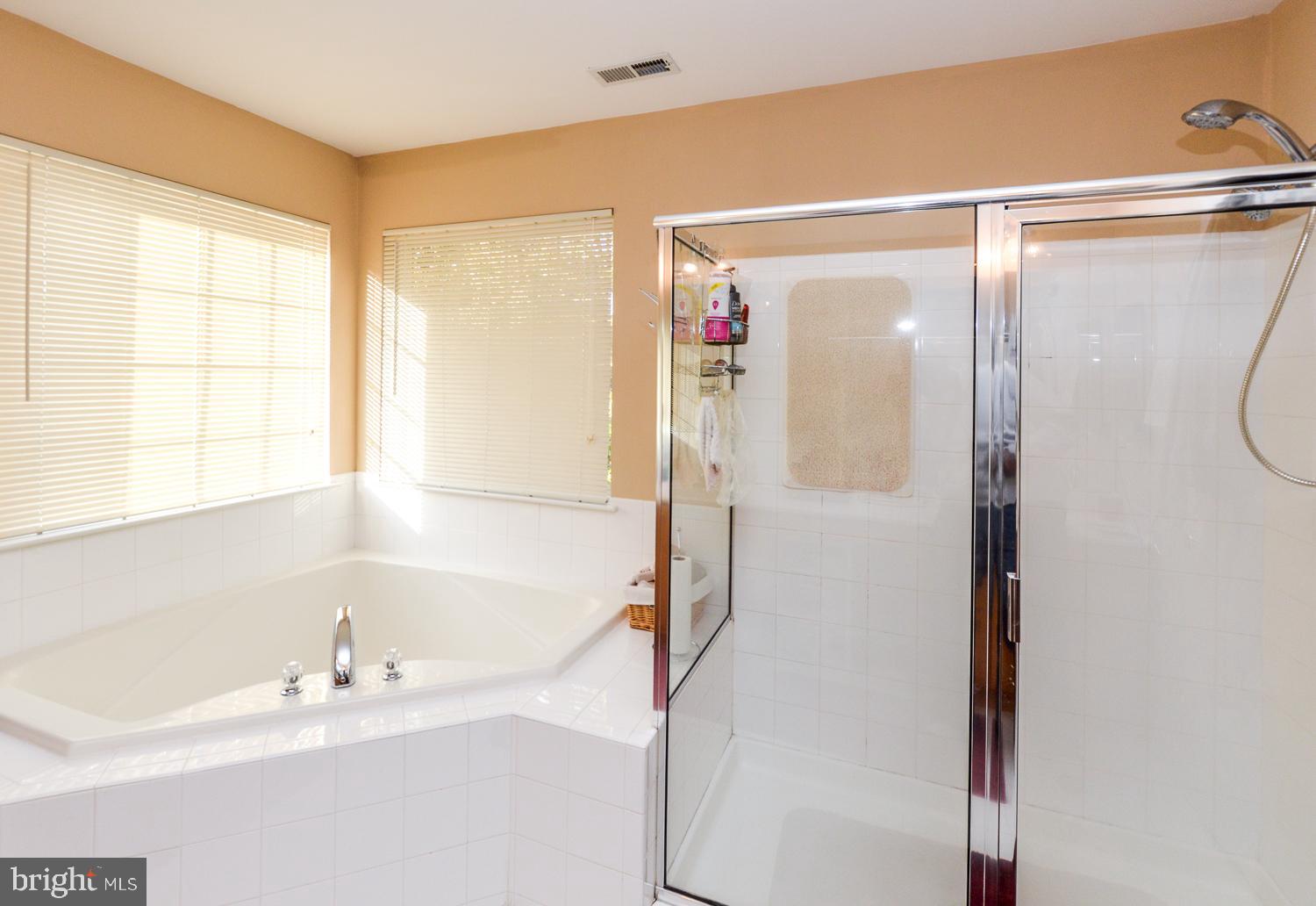 BOUYERS LANDING - Residential