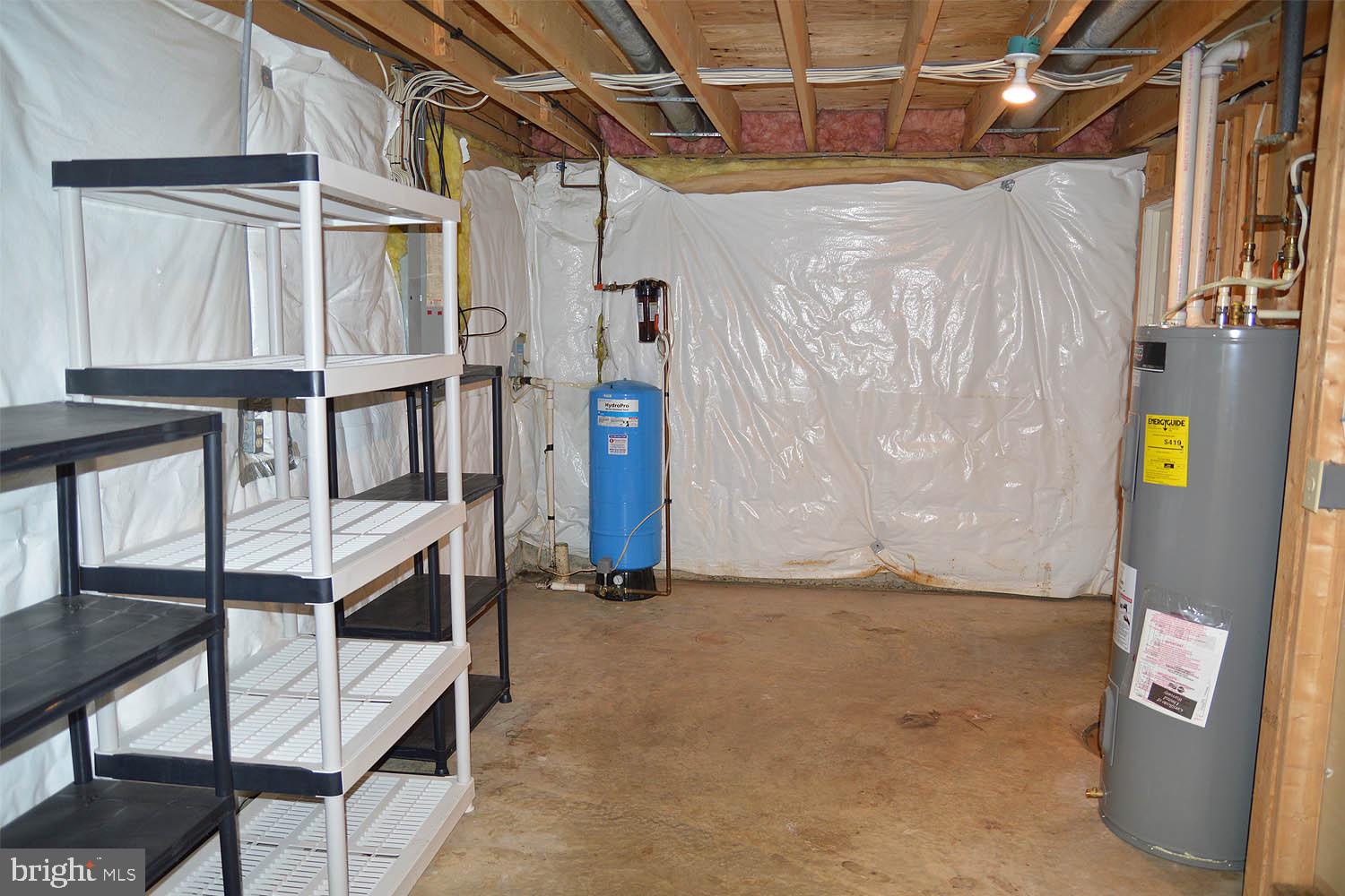 SHERWOOD FOREST - Residential