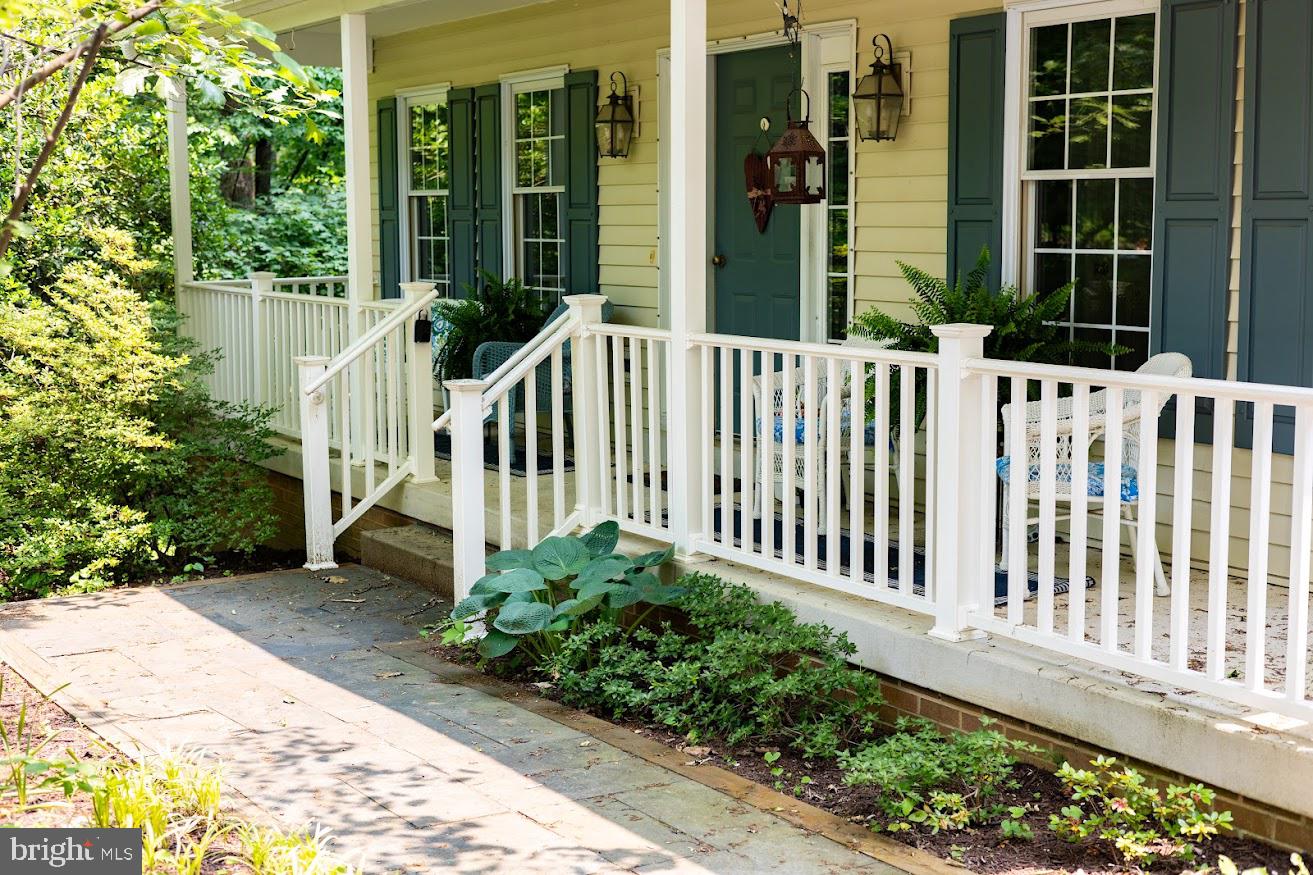 SHERWOOD FOREST - Residential