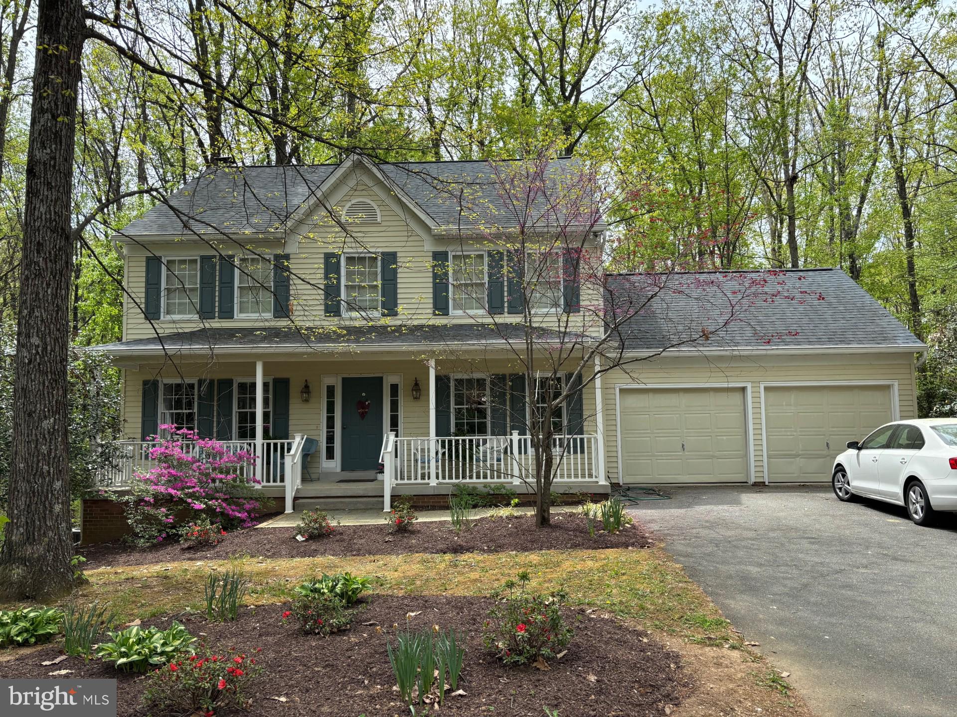 SHERWOOD FOREST - Residential