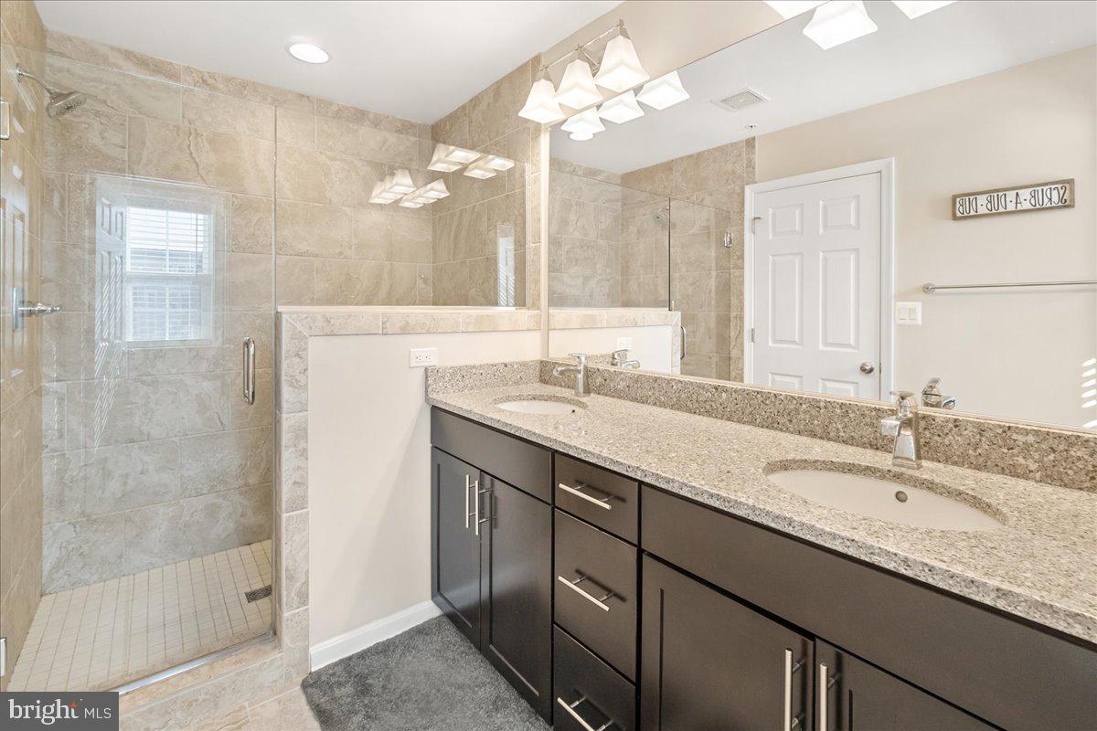 EASTCHURCH - Residential