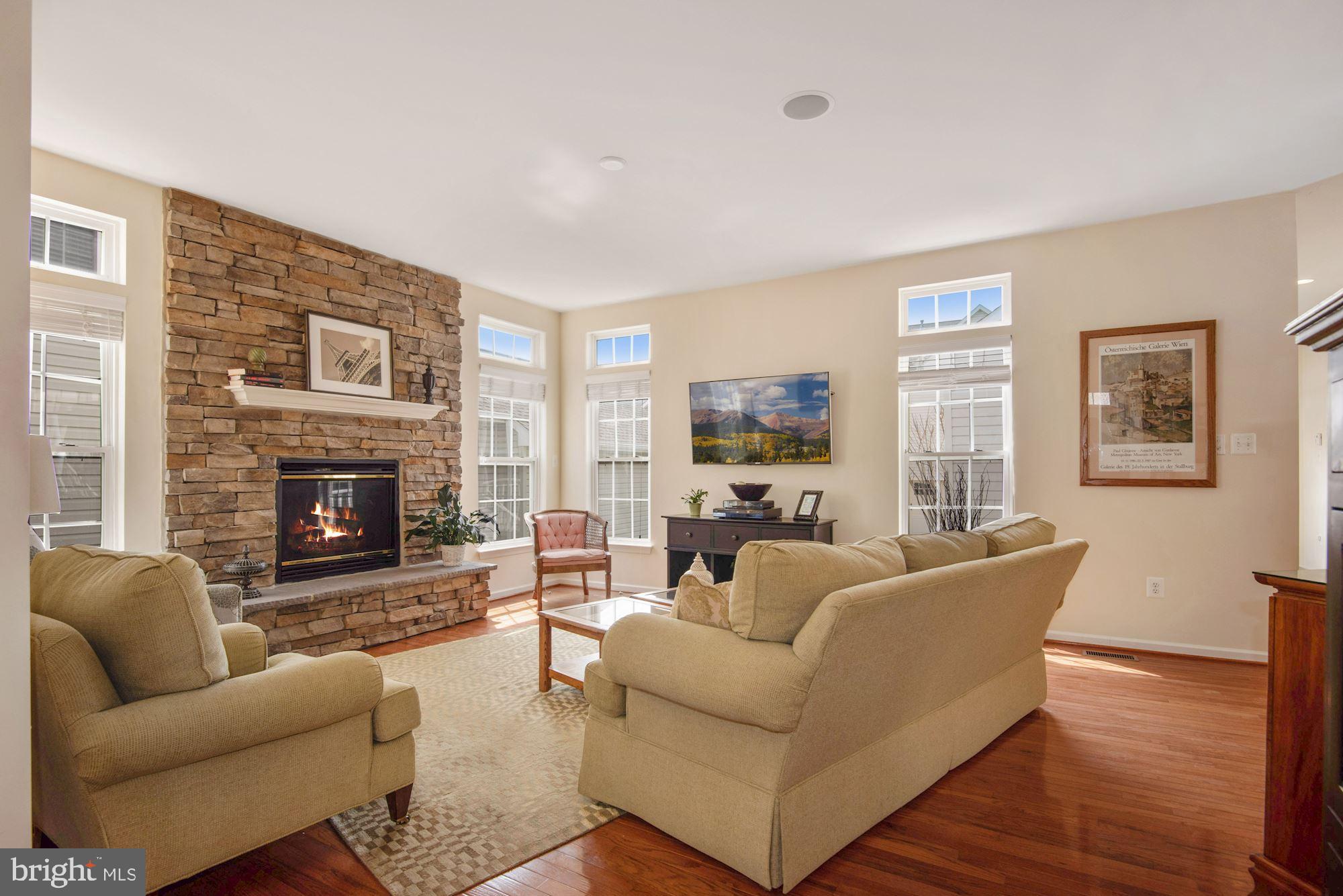 VILLAGES OF DORCHESTER - Residential