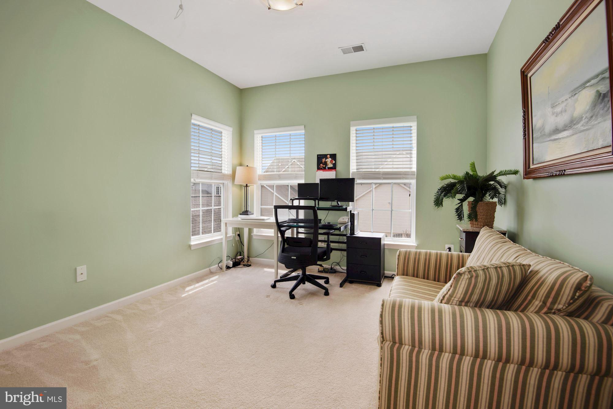 VILLAGES OF DORCHESTER - Residential