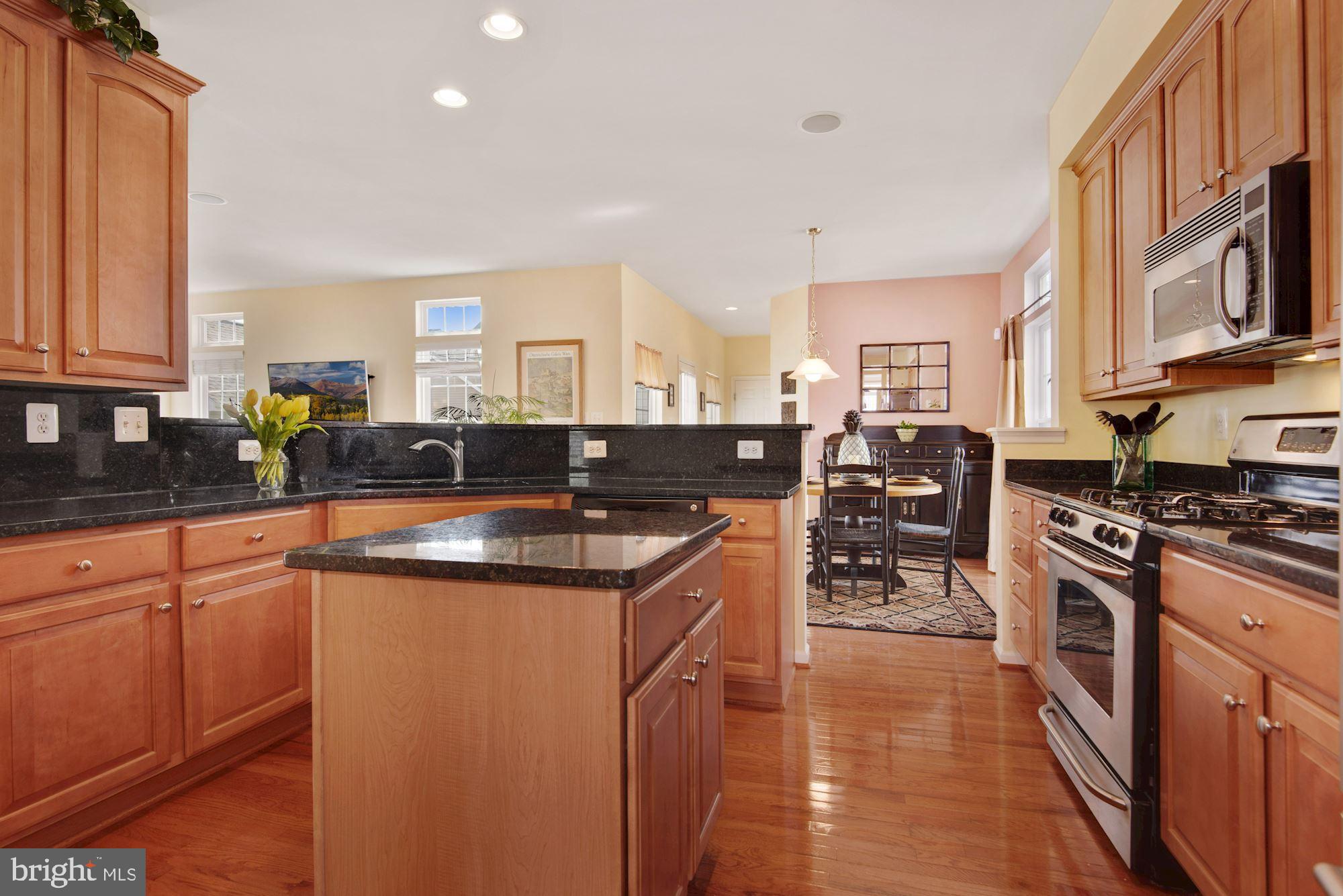 VILLAGES OF DORCHESTER - Residential