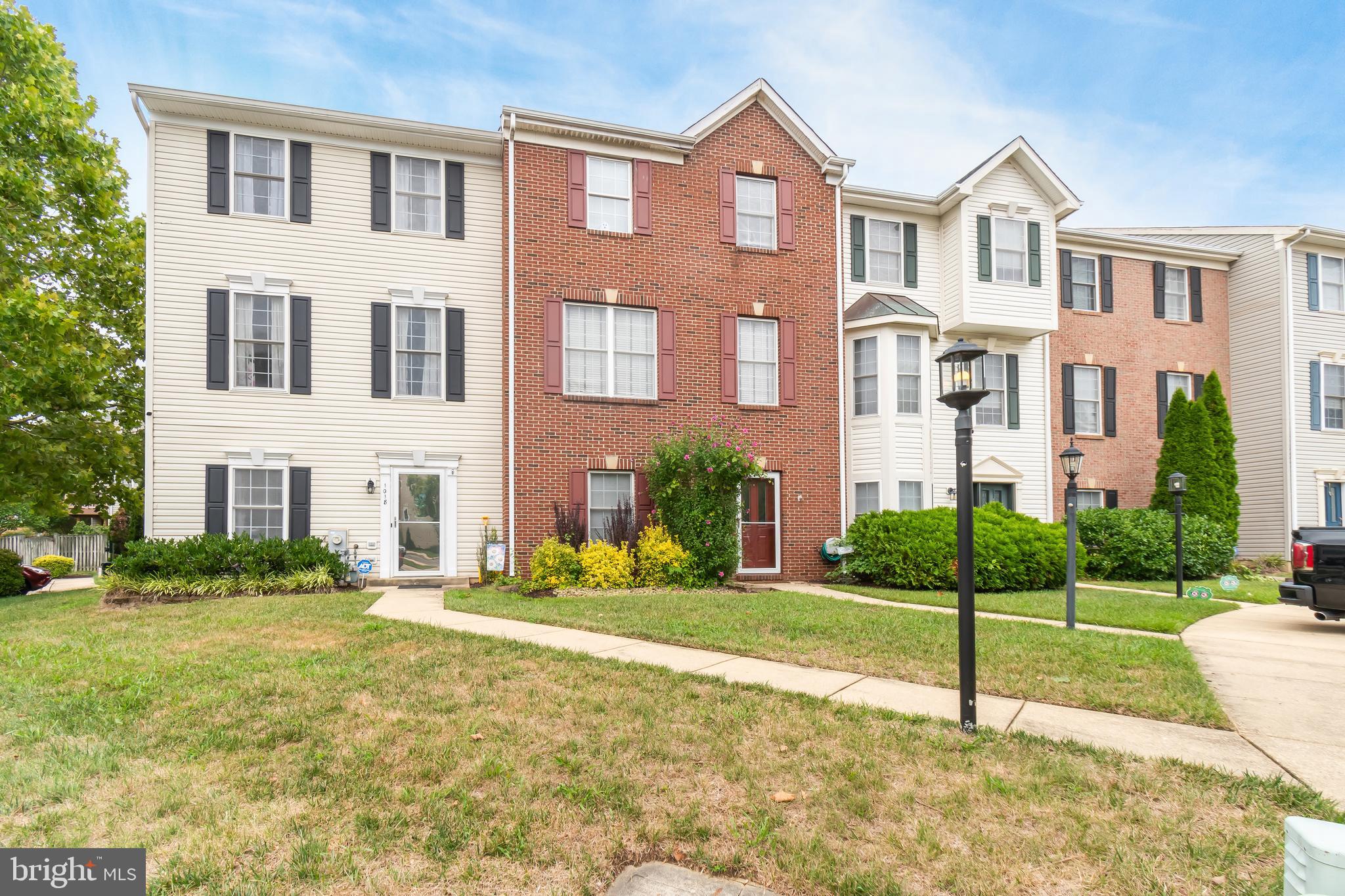 CROFTON FARMS - Residential