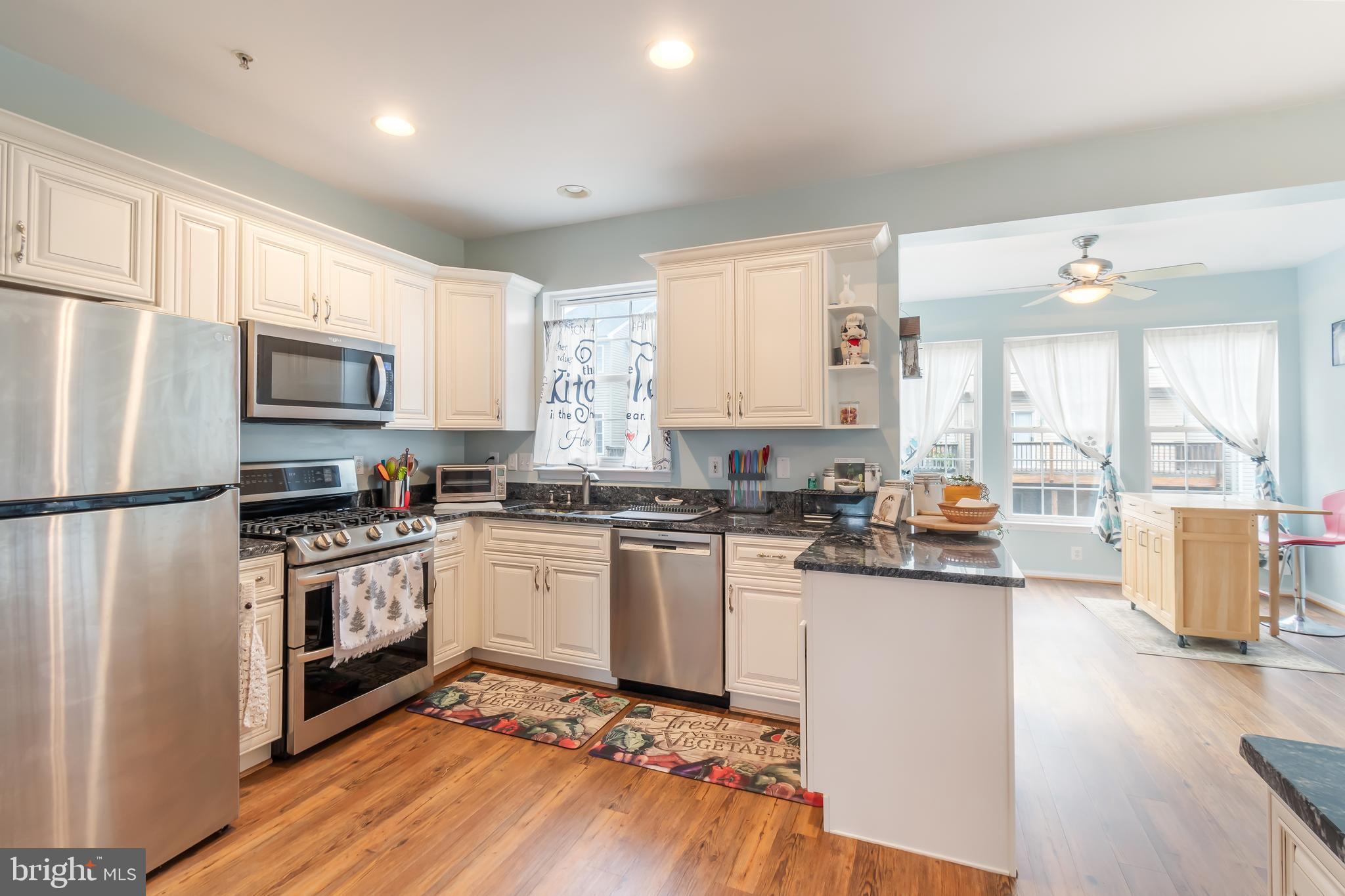 CROFTON FARMS - Residential