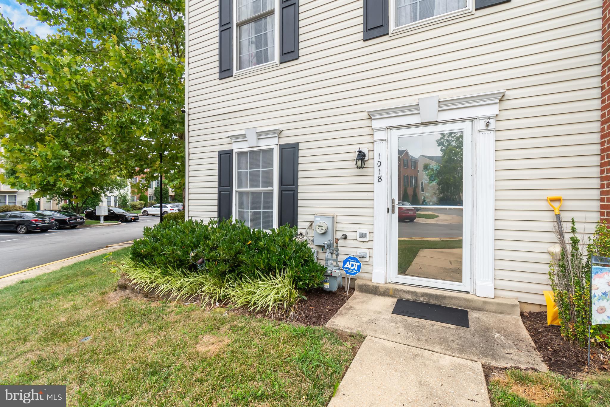 CROFTON FARMS - Residential