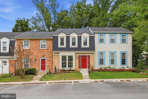 Townhouse For Sale - 6351 Buffie Court<br/> BURKE, VA 22015