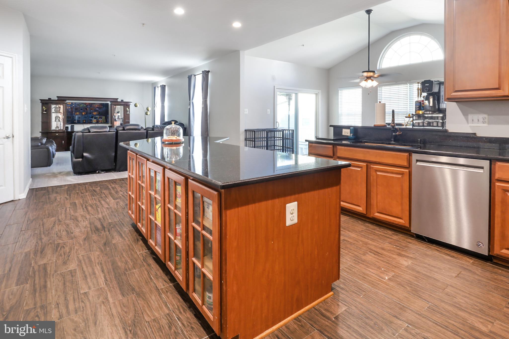 BRENTWOOD - Residential