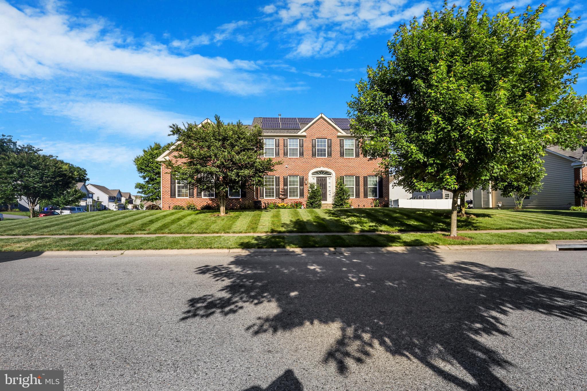 BRENTWOOD - Residential