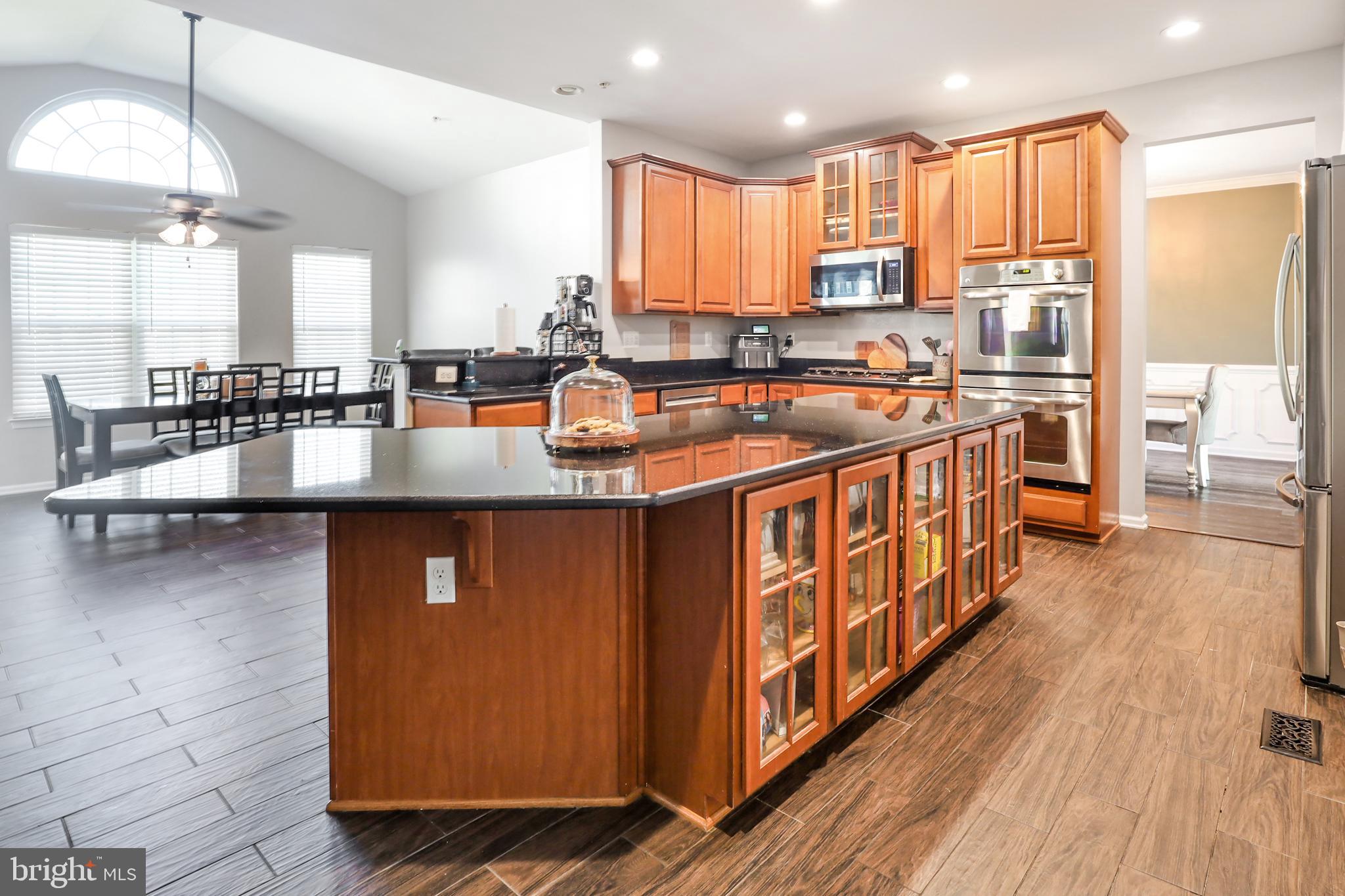 BRENTWOOD - Residential