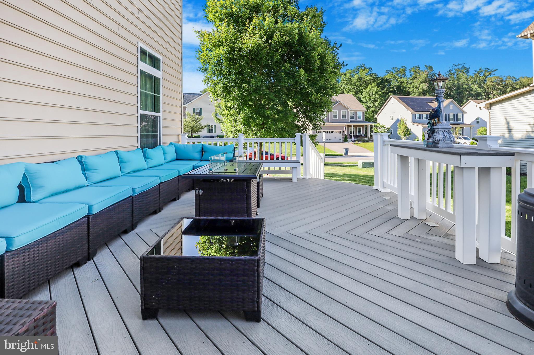 BRENTWOOD - Residential