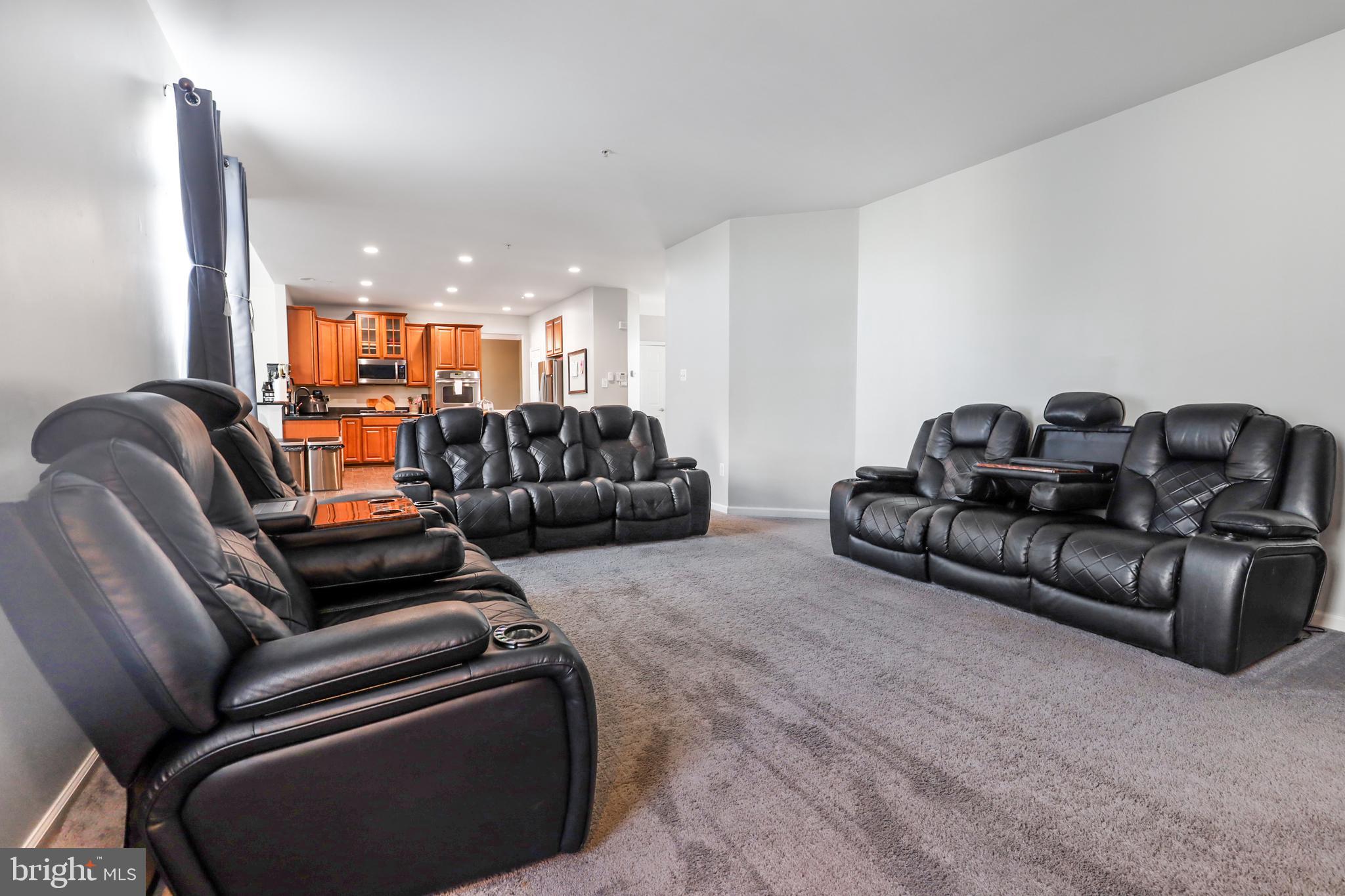 BRENTWOOD - Residential