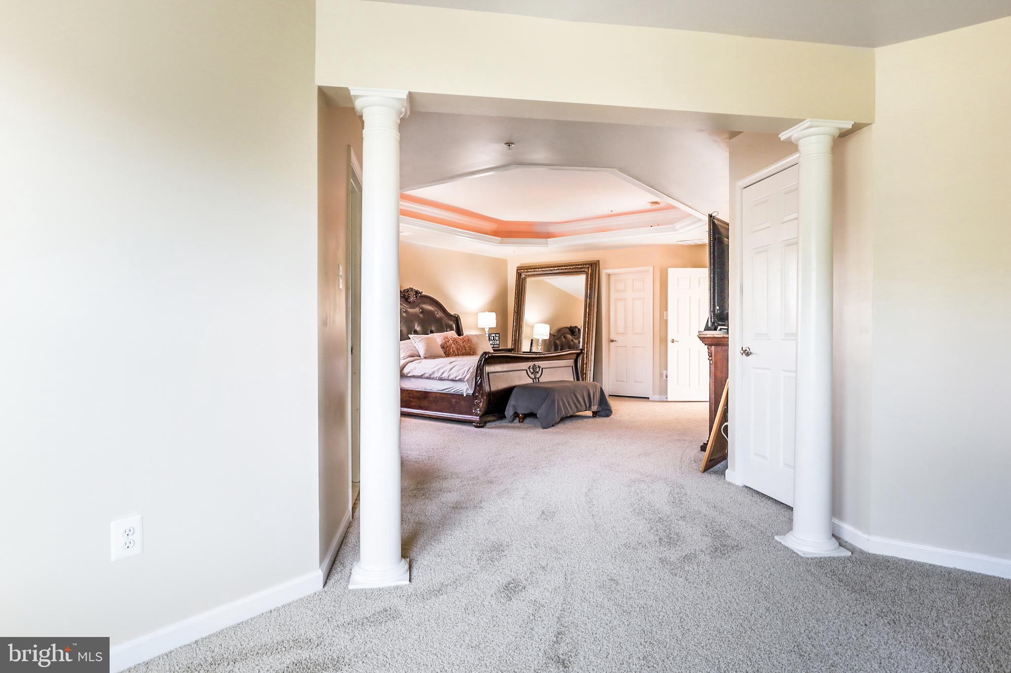 BRENTWOOD - Residential