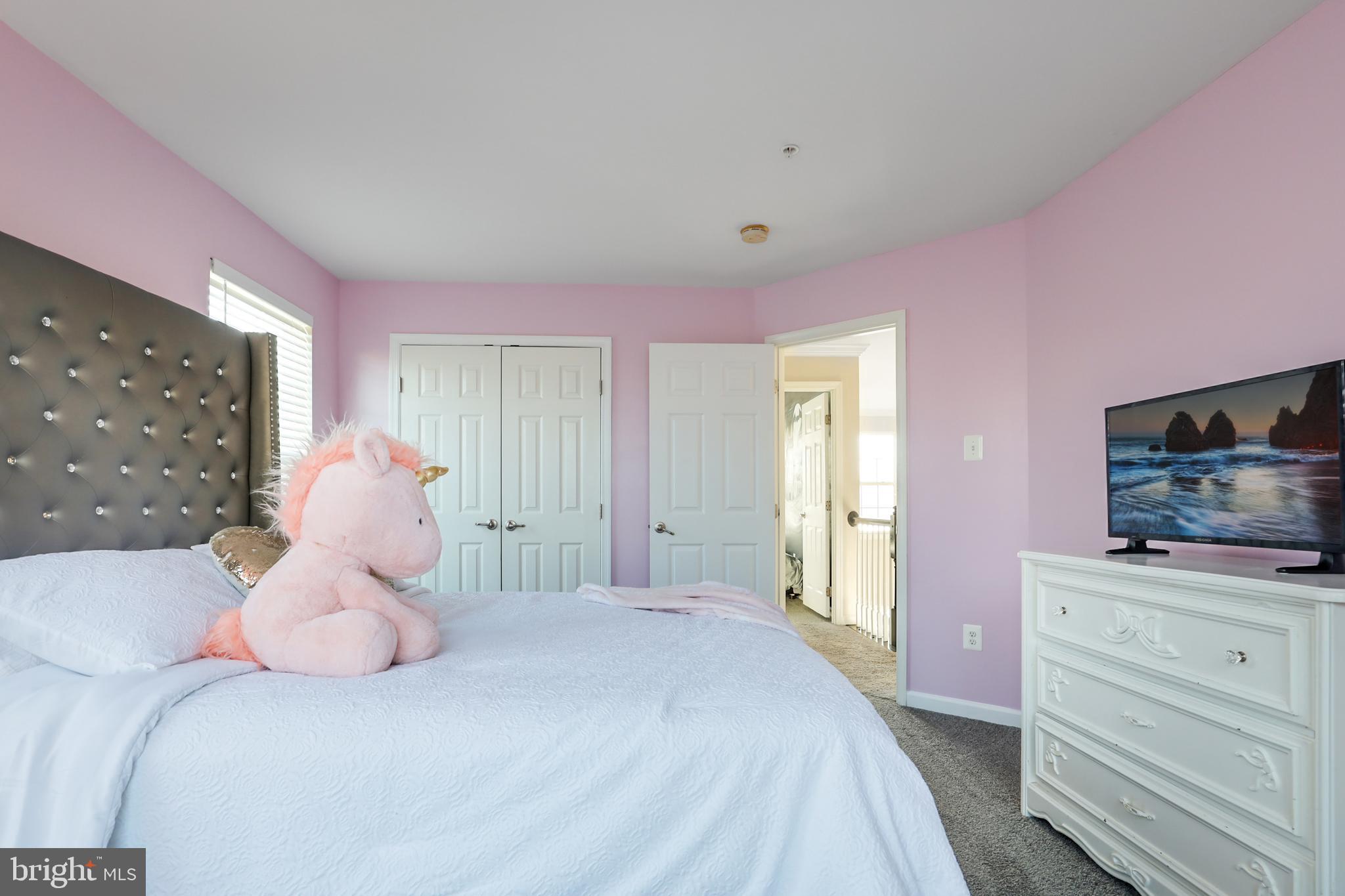 BRENTWOOD - Residential