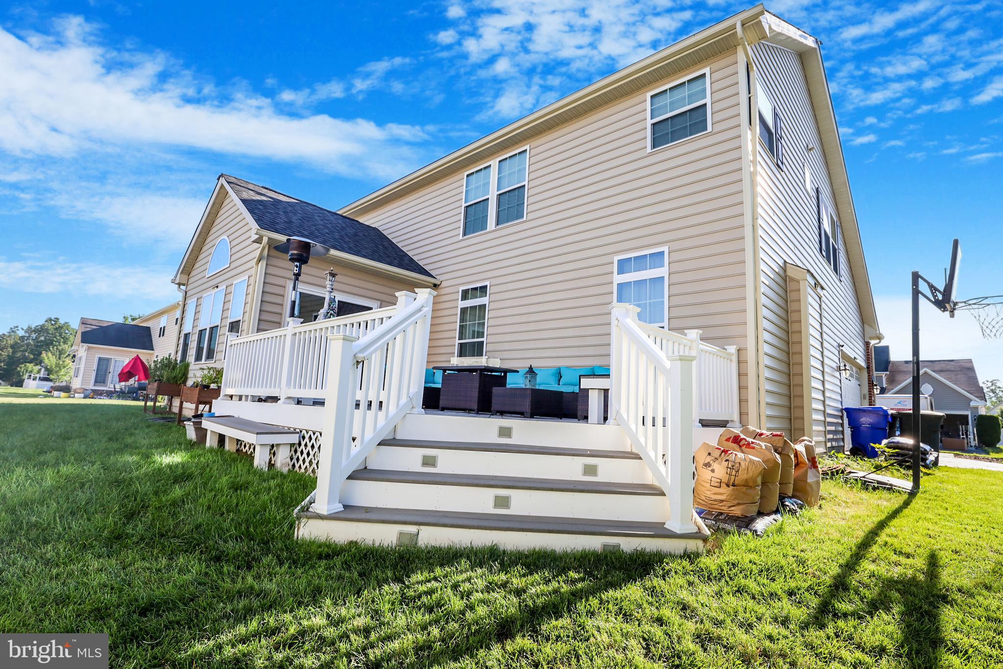 BRENTWOOD - Residential