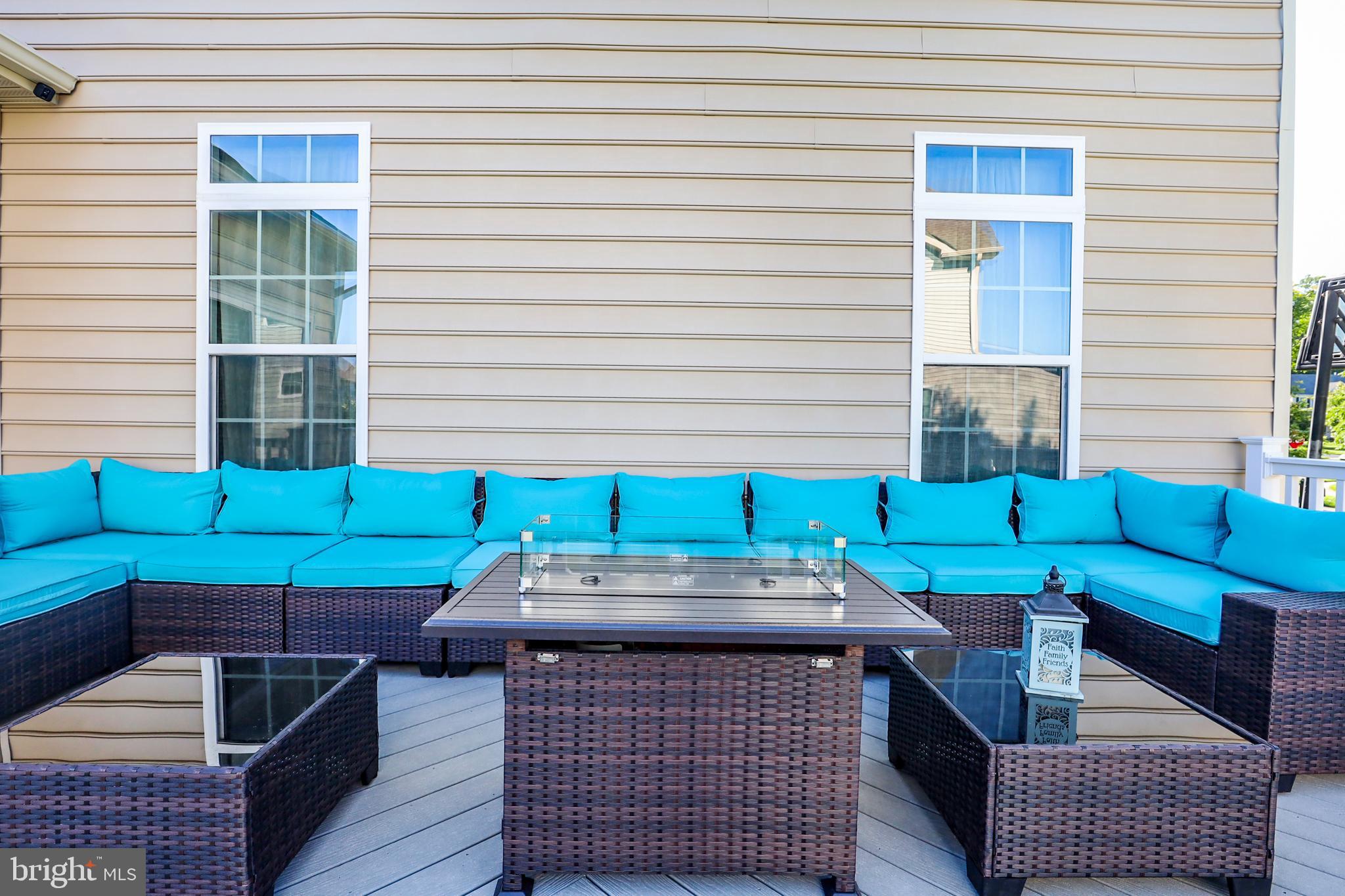 BRENTWOOD - Residential