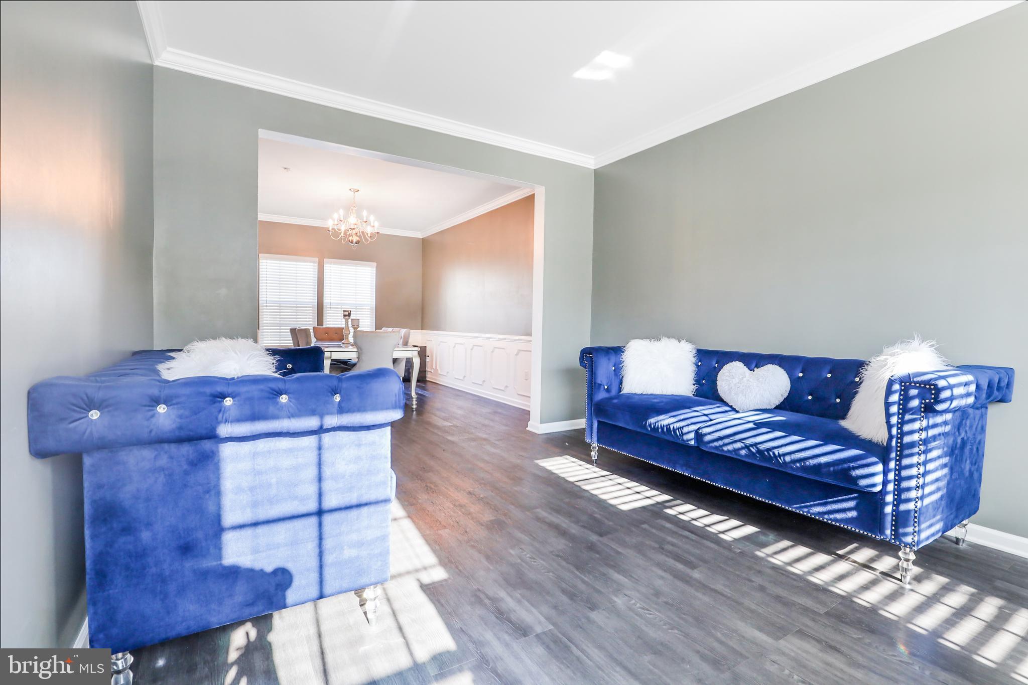 BRENTWOOD - Residential