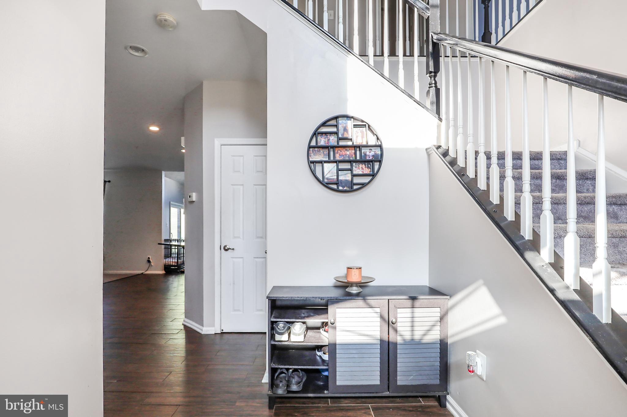 BRENTWOOD - Residential