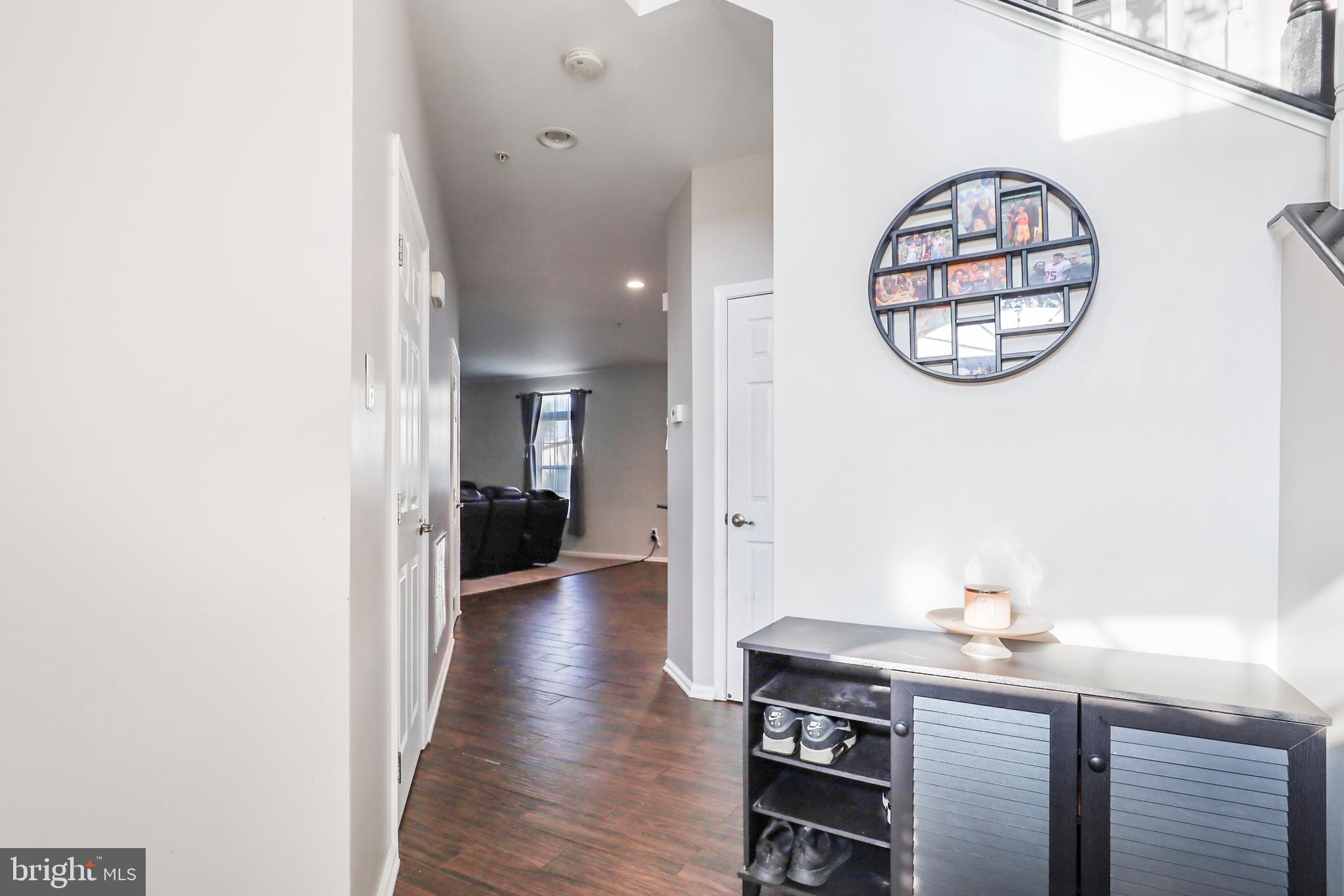 BRENTWOOD - Residential