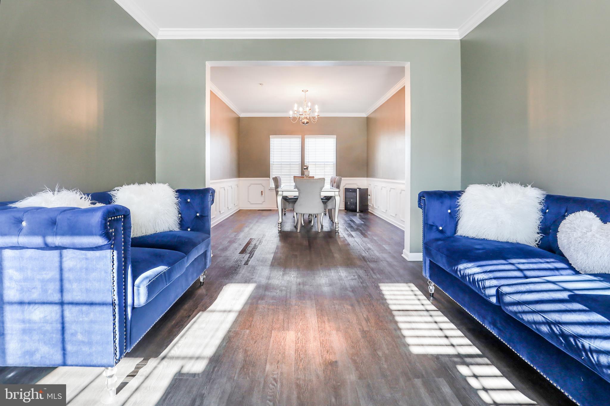 BRENTWOOD - Residential