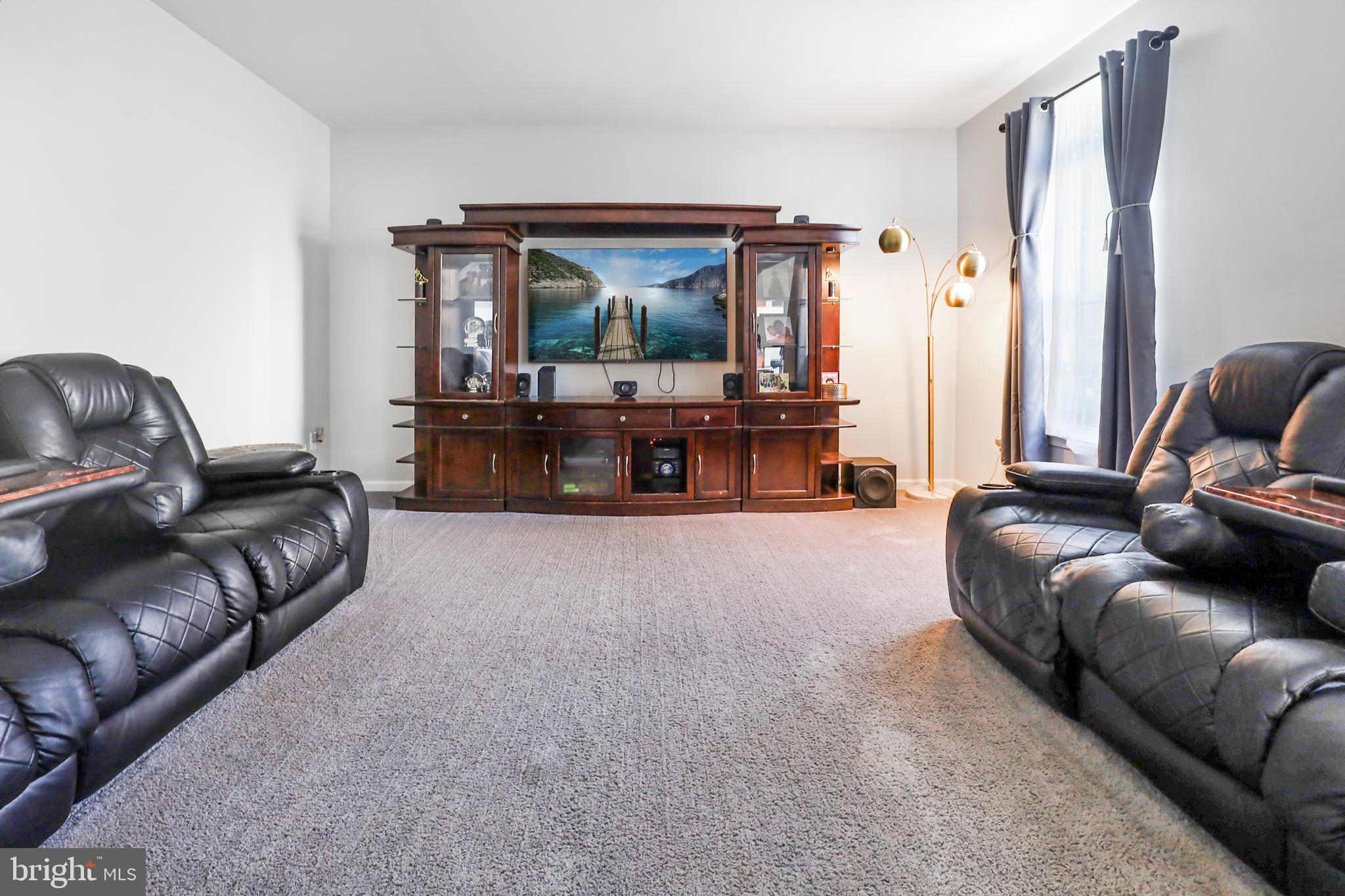 BRENTWOOD - Residential