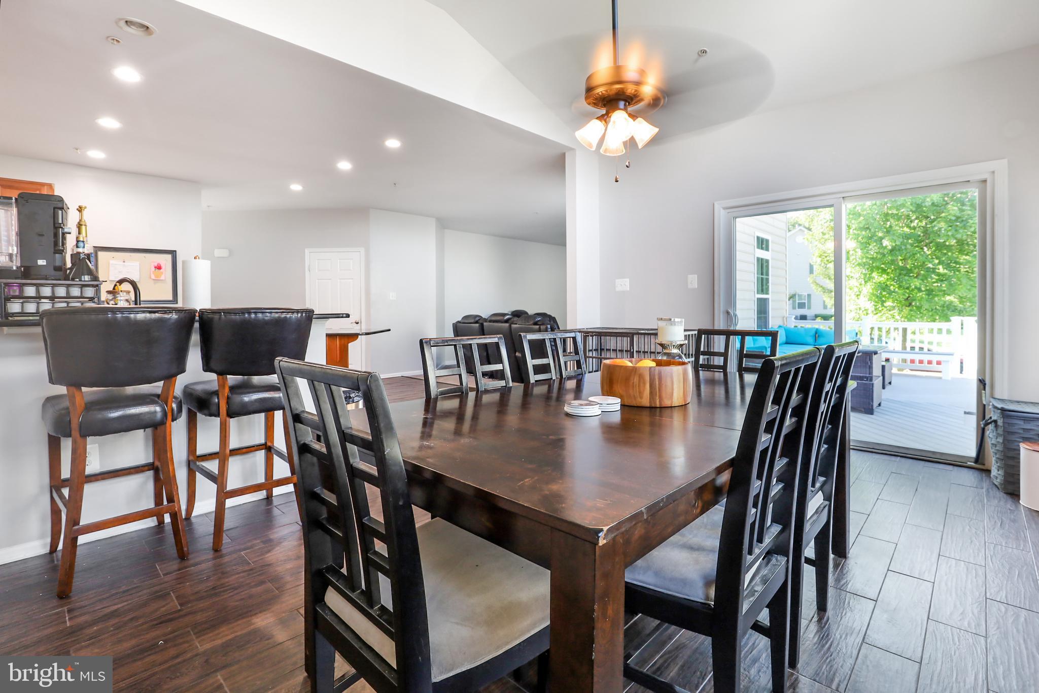 BRENTWOOD - Residential