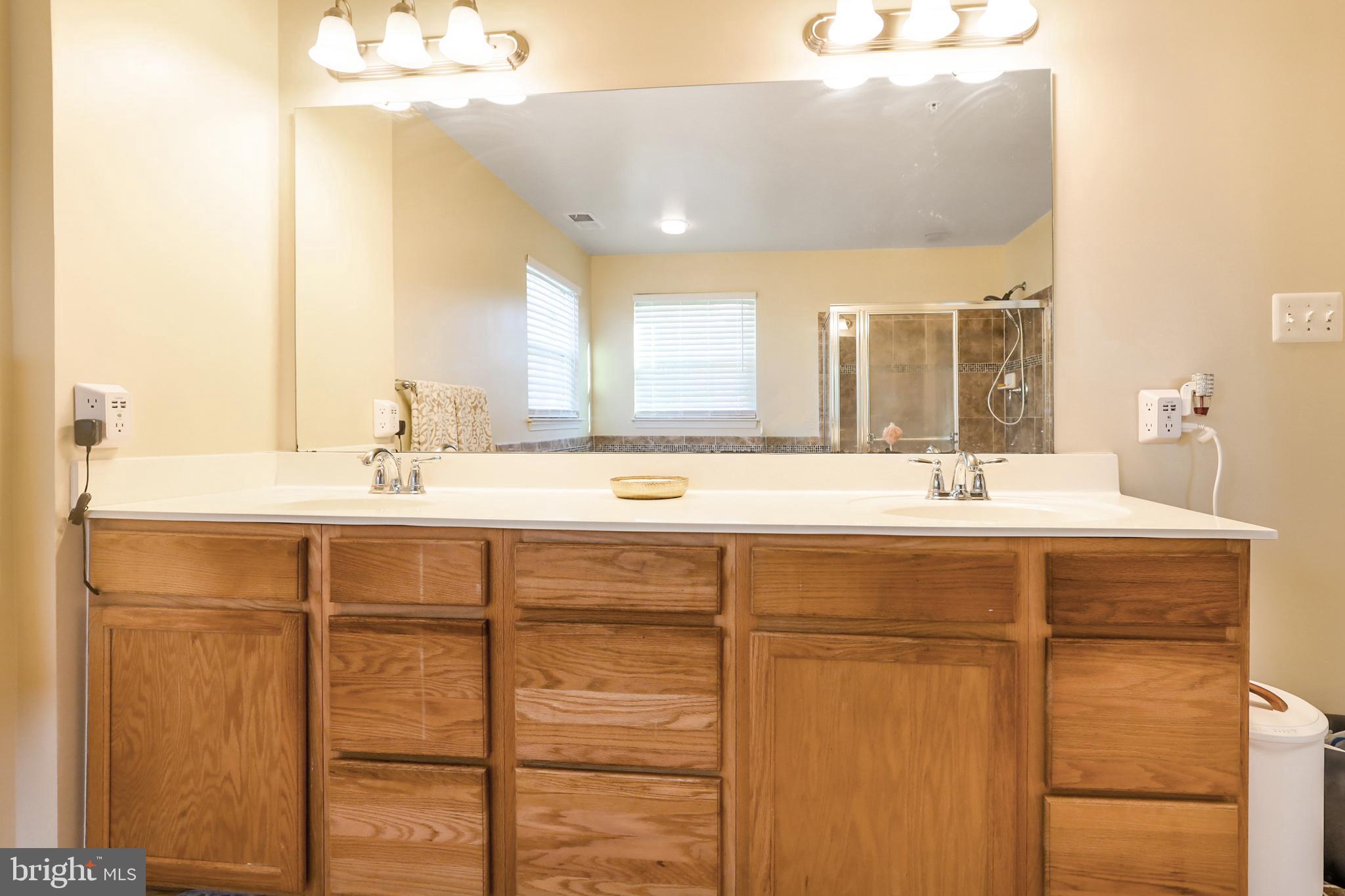 BRENTWOOD - Residential